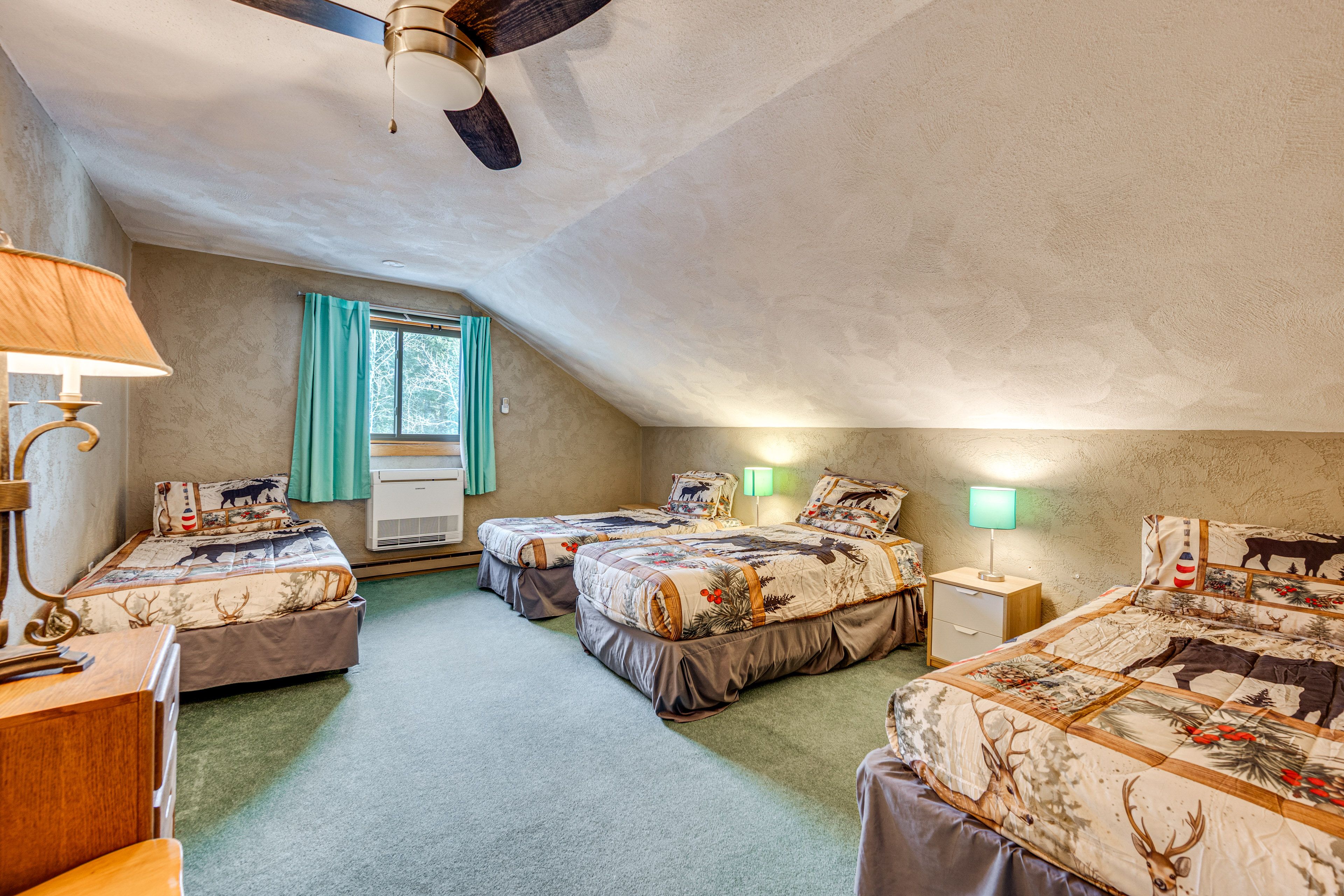 Bedroom 3 | 4 Twin Beds | 2nd Floor