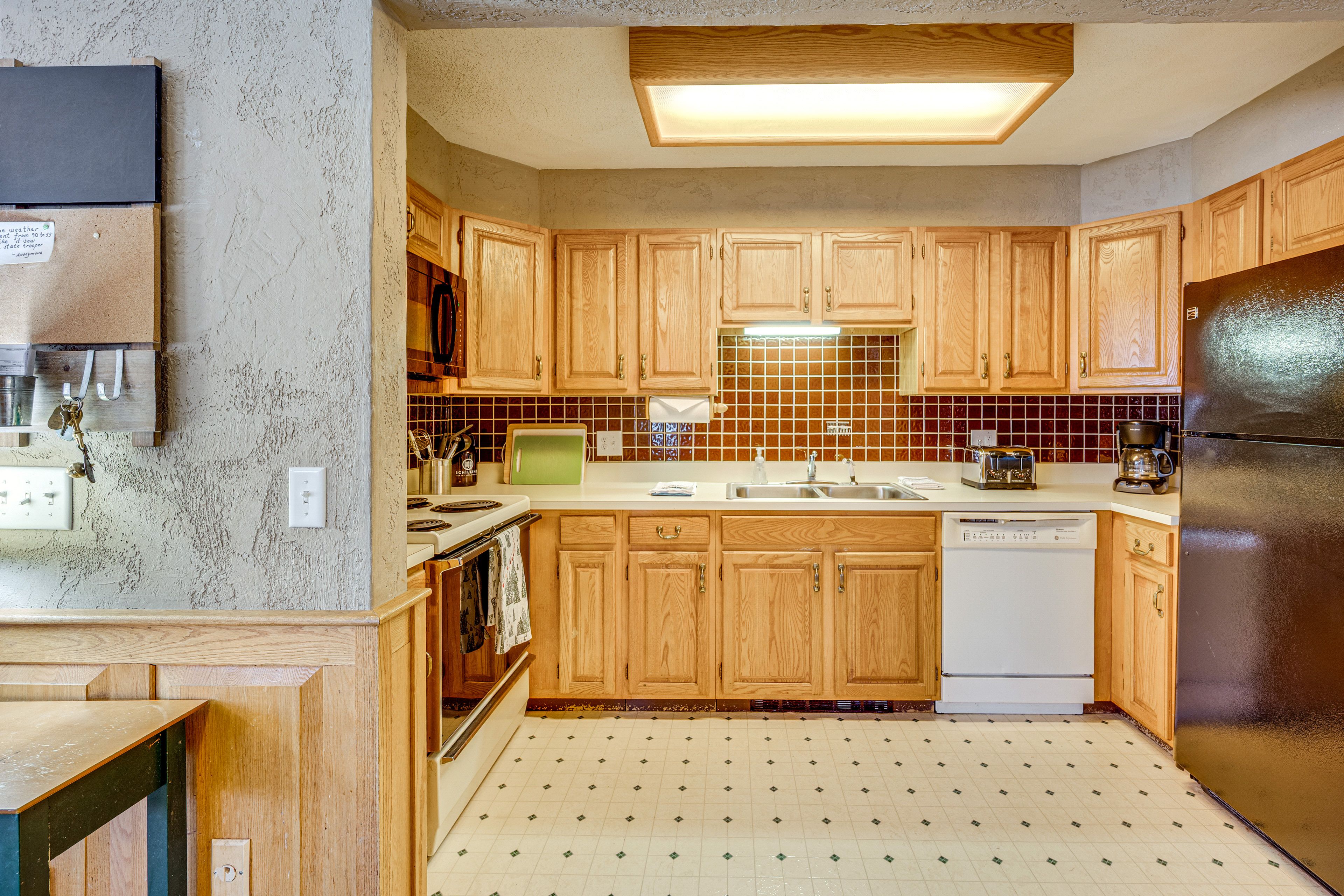 Kitchen | Cooking Basics | Drip Coffee Maker | Main Floor