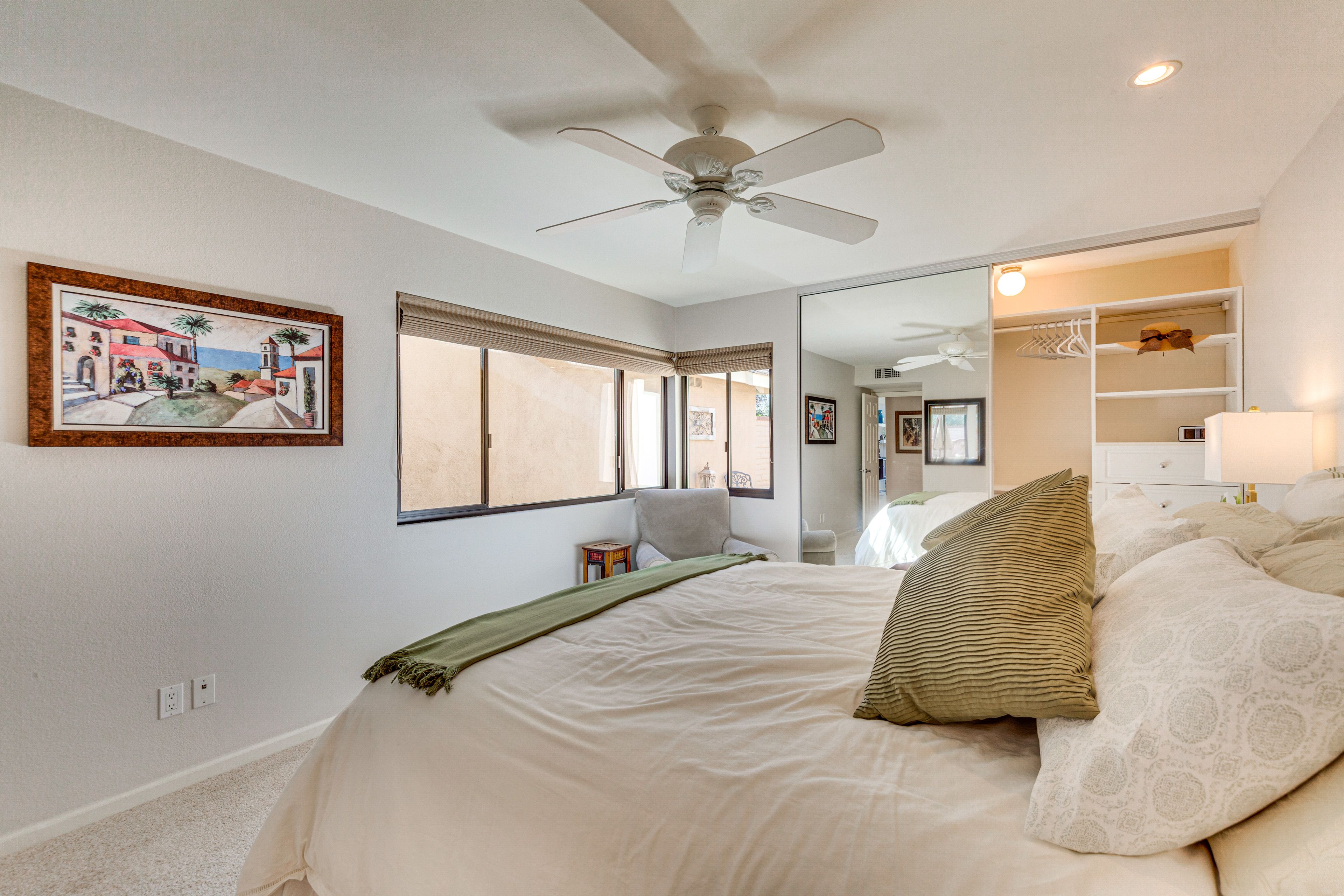 Bedroom 2 | King Bed