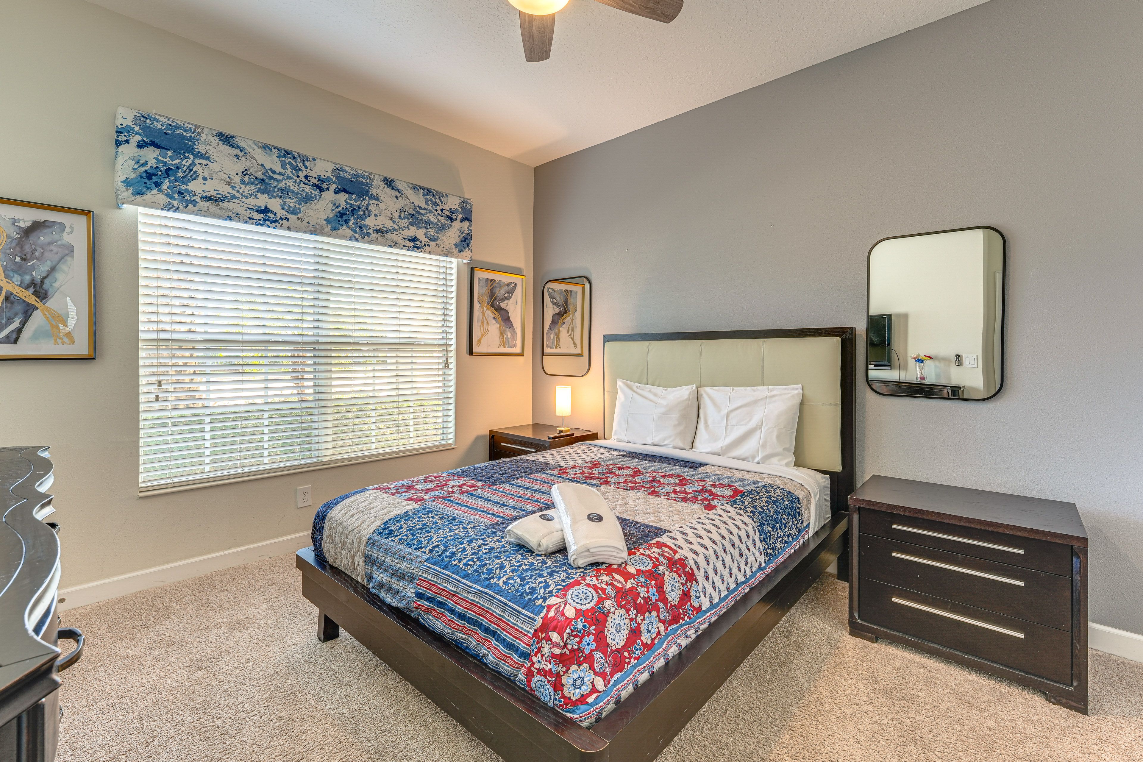 Bedroom 2 | Queen Bed | 1st Floor