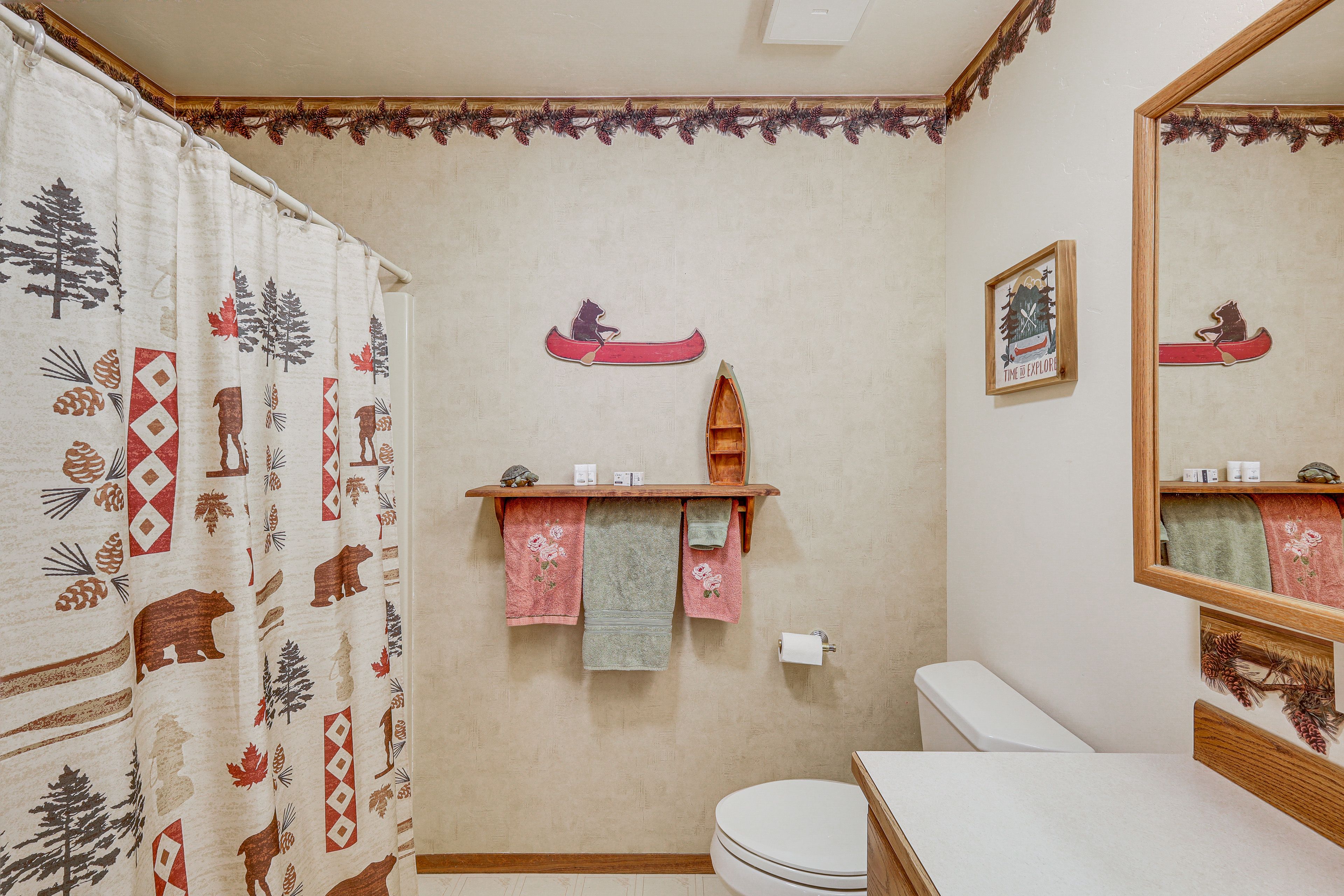 Bathroom | Main Level