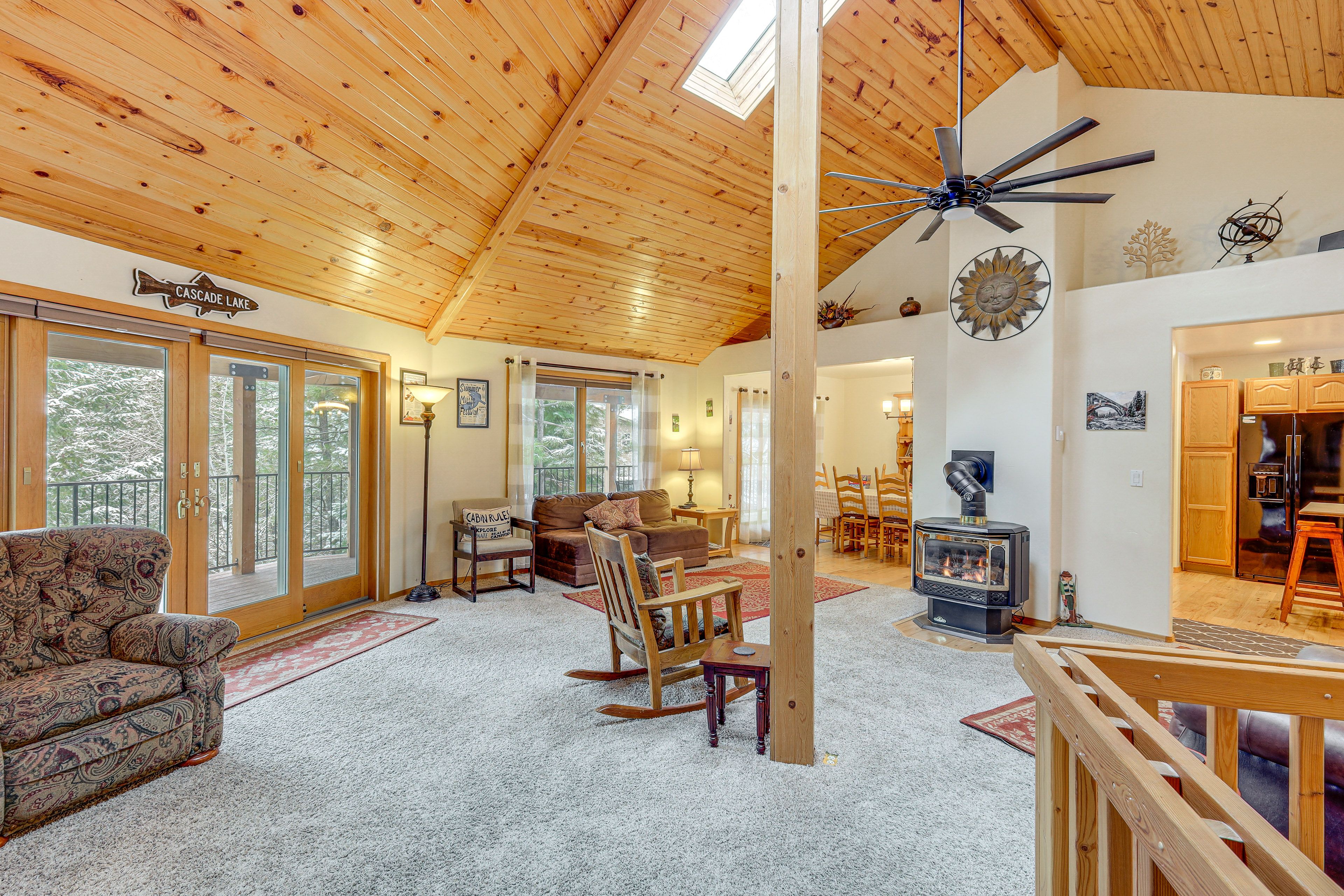 Interior | 2-Level Cabin | In-Unit Laundry