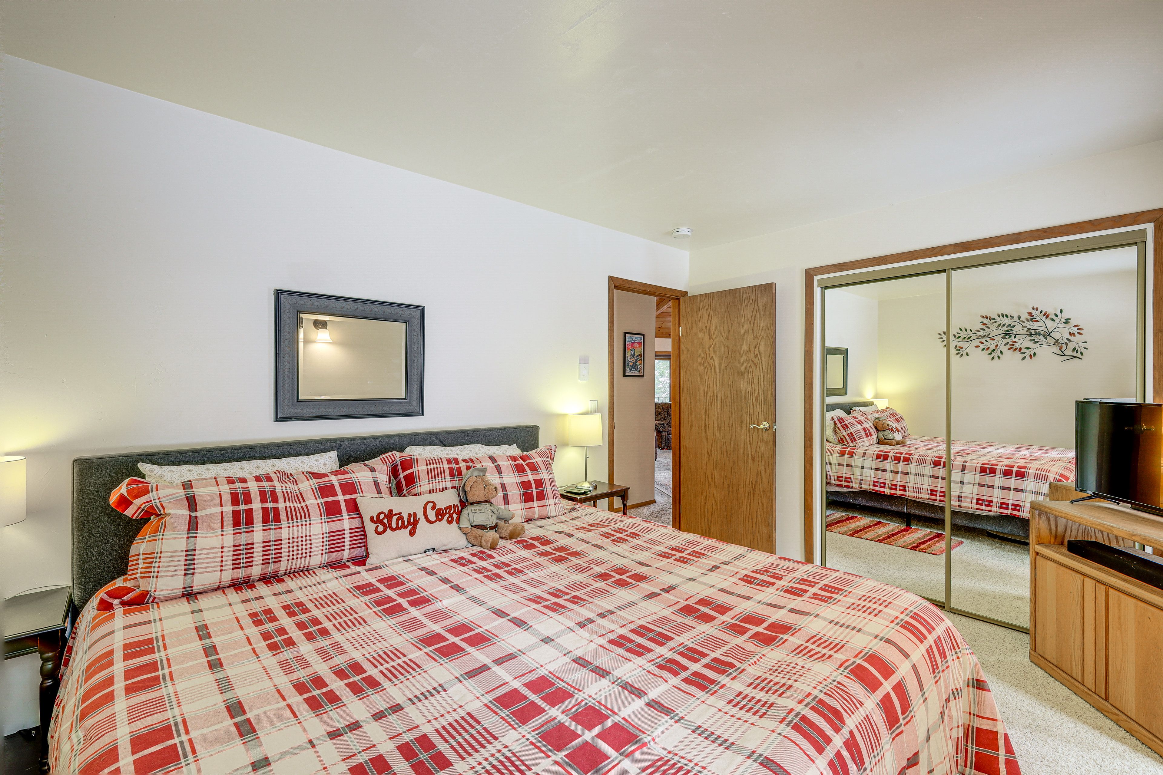 Bedroom 2 | Main Level | King Bed