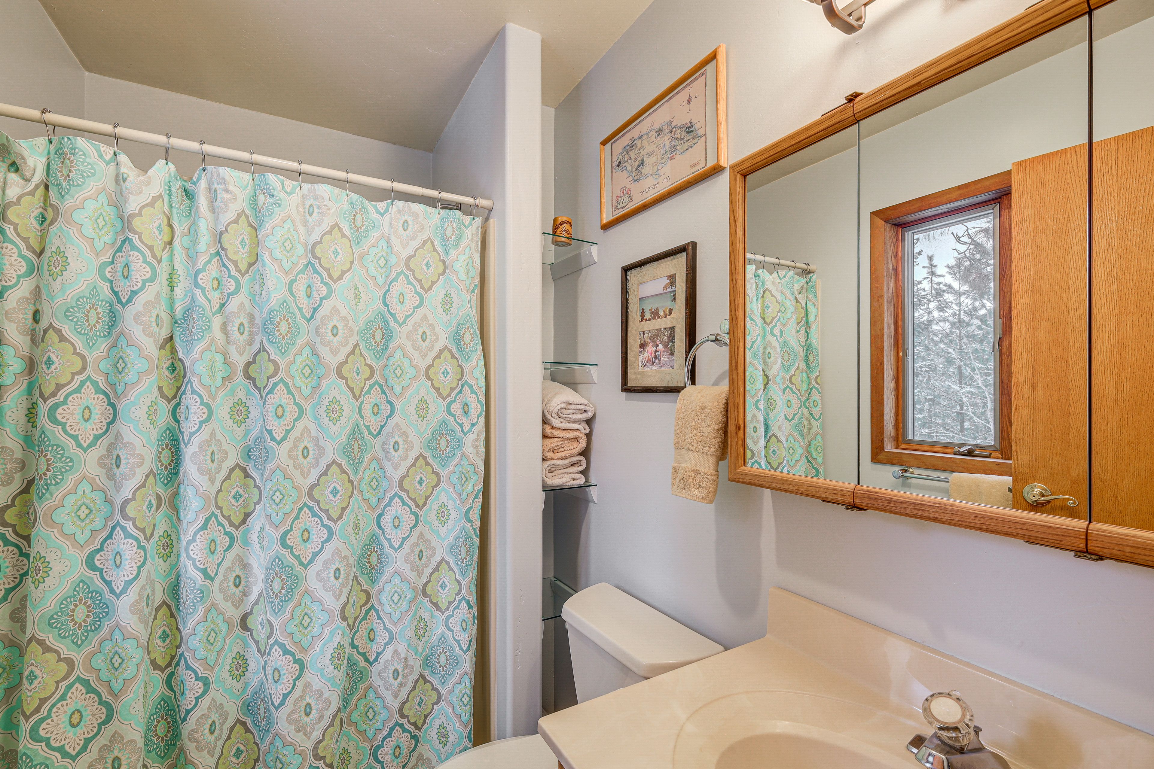 En-Suite Bathroom | Main Level