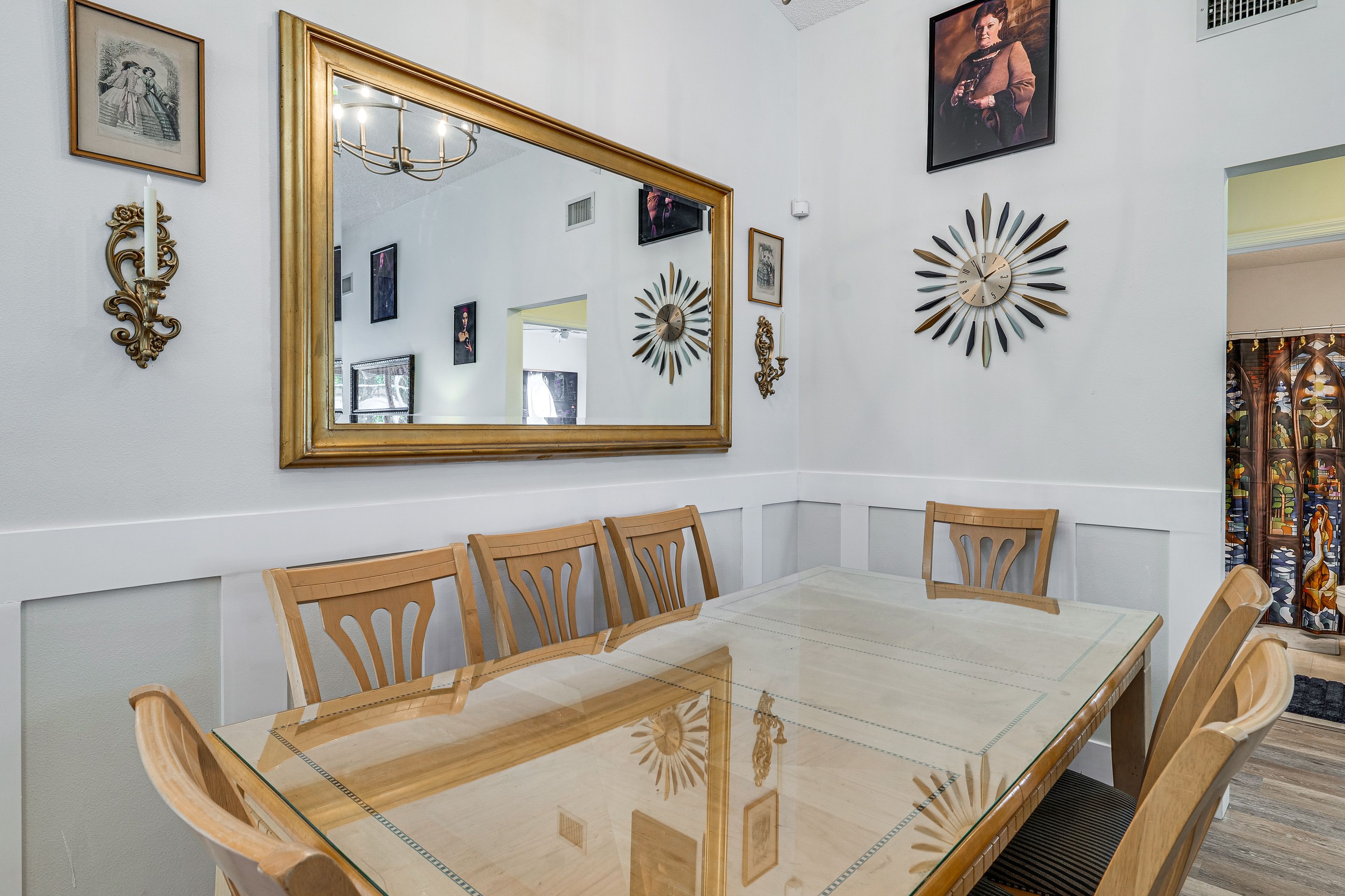 Dining Area | Dining Table | Dishware/Flatware