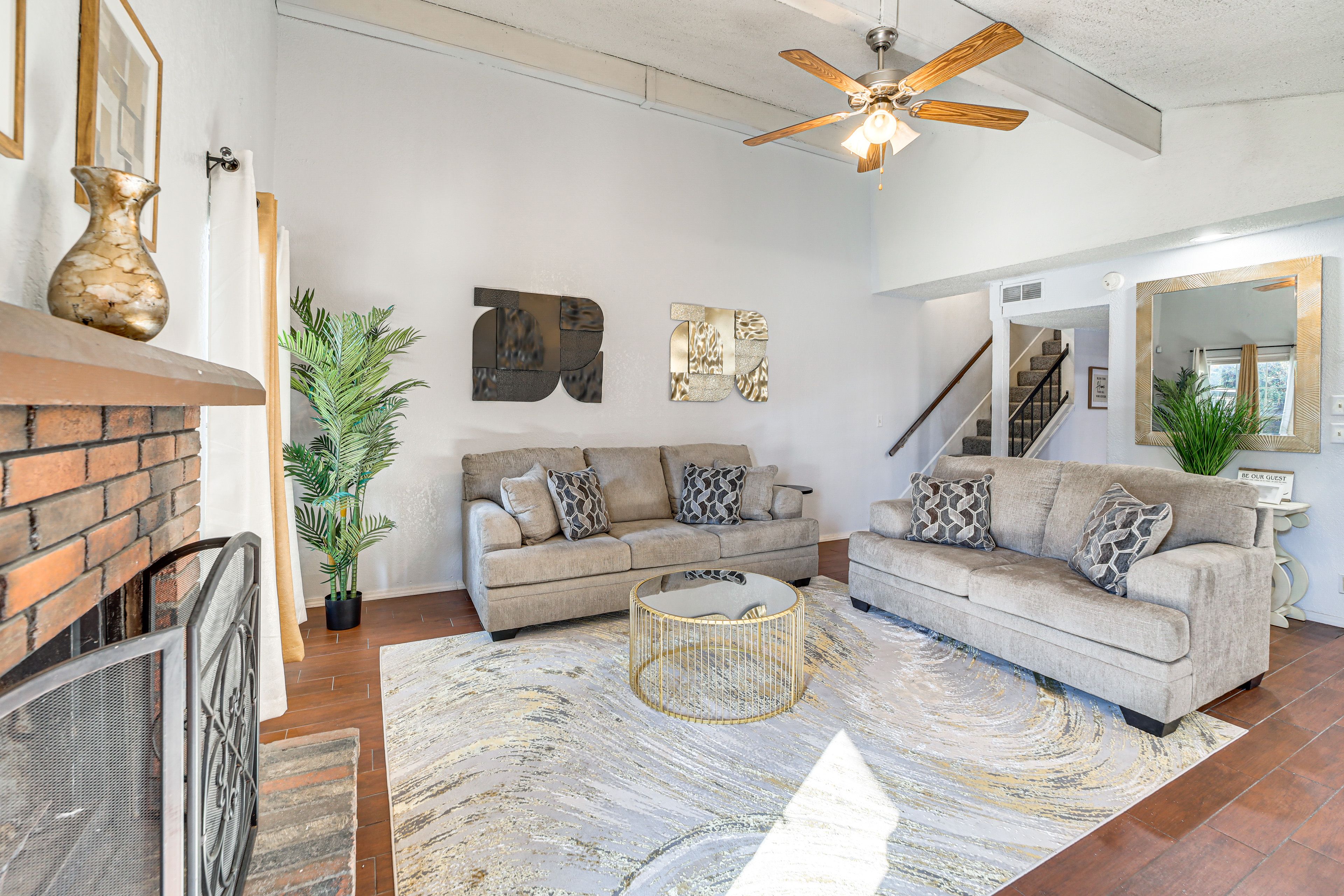 Living Room | Free WiFi | Smart TV | Central A/C & Heat | 1st Floor