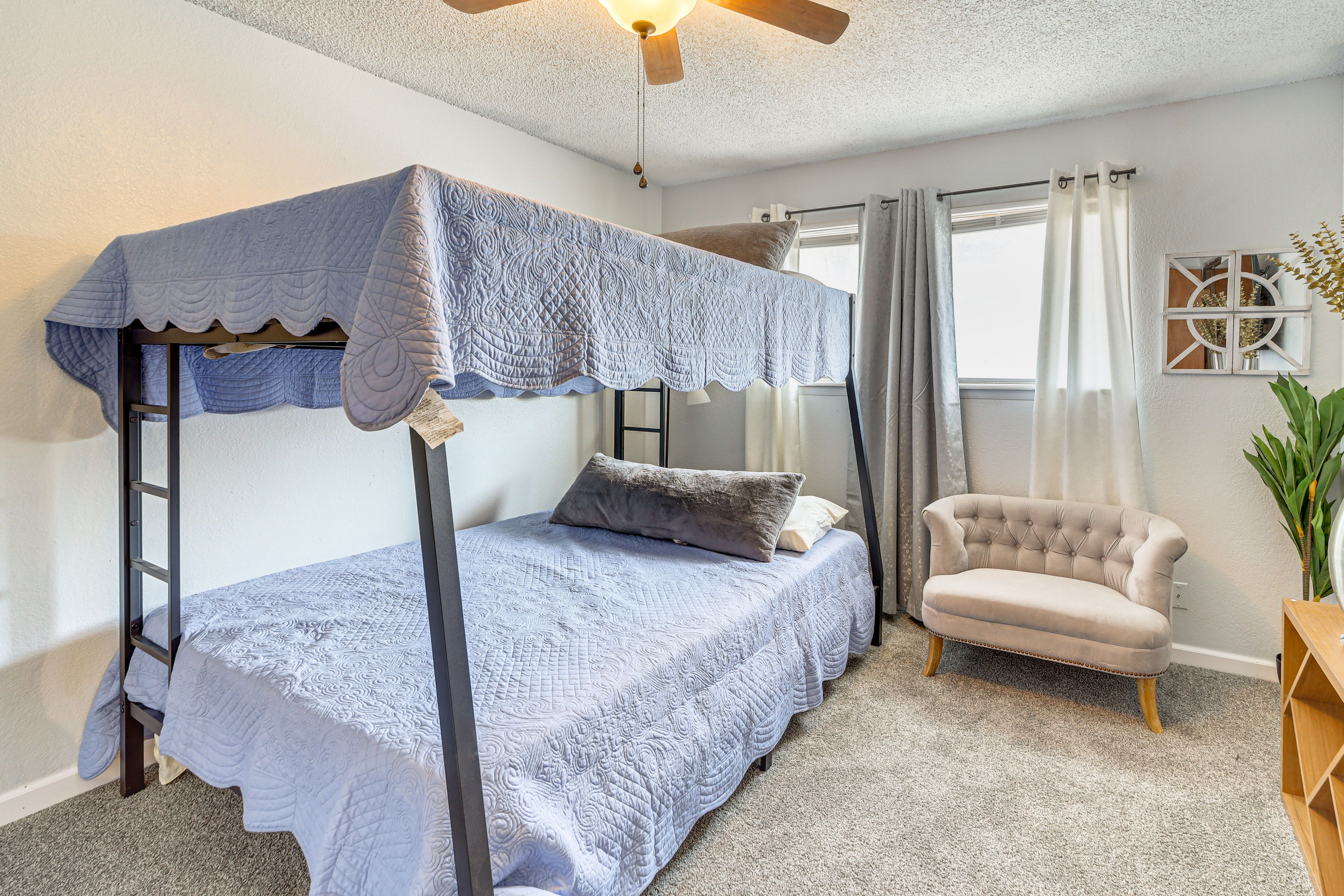 Bedroom 3 | Full/Queen Bunk Bed | Video Game Console | 2nd Floor