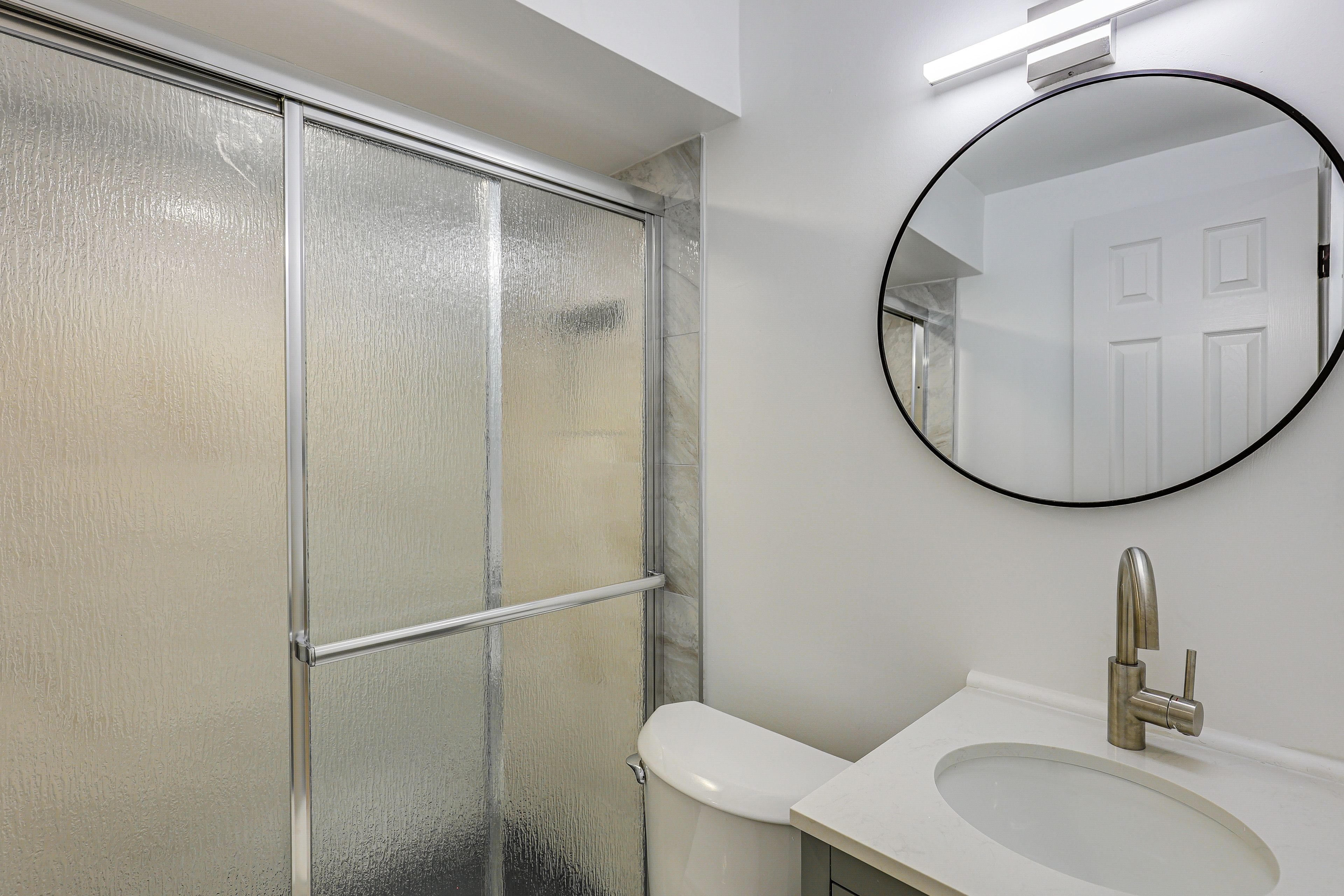 Bathroom | Lower Floor