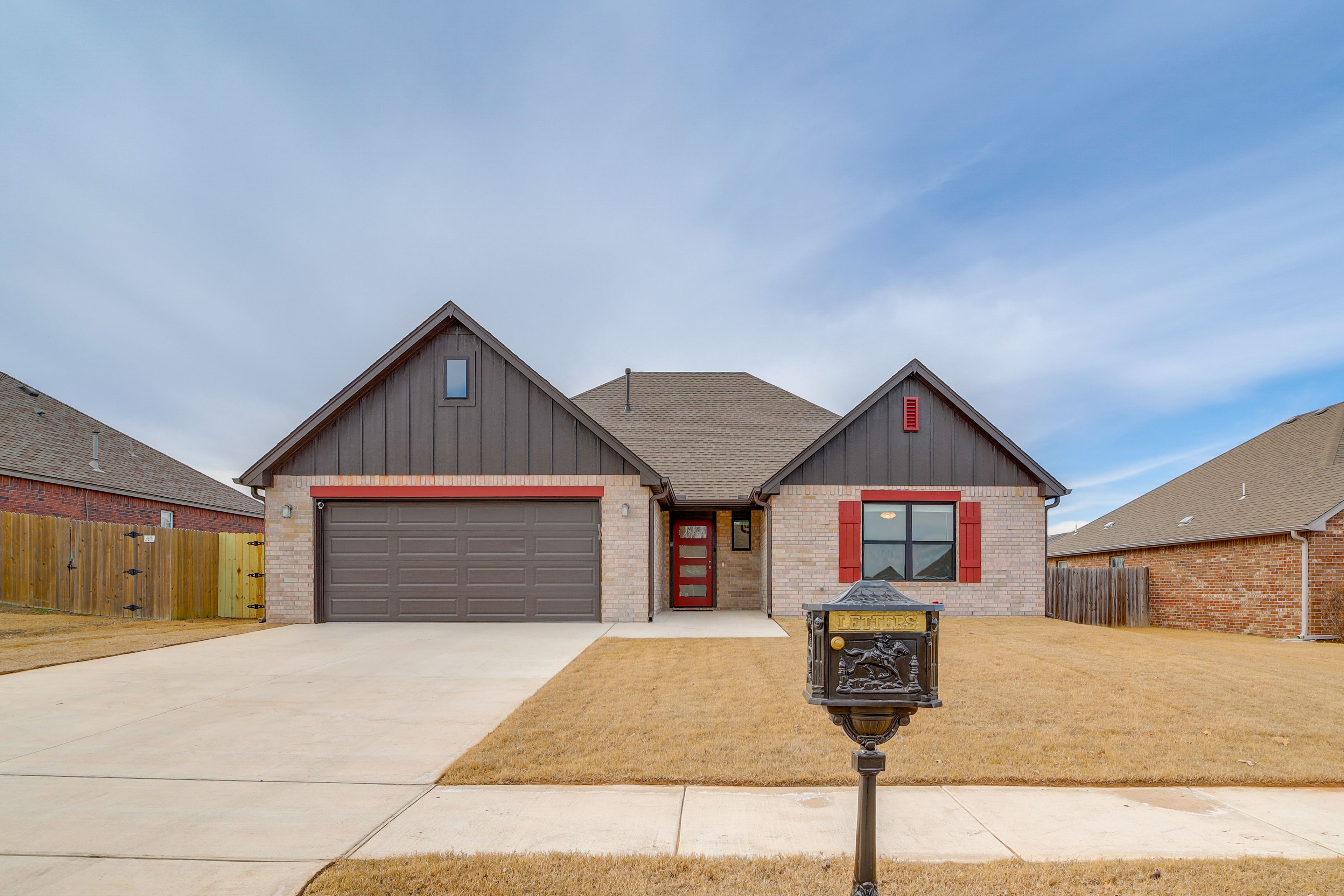 Glenpool Vacation Rental | 3BR | 2BA | 1,740 Sq Ft | Step-Free Entry