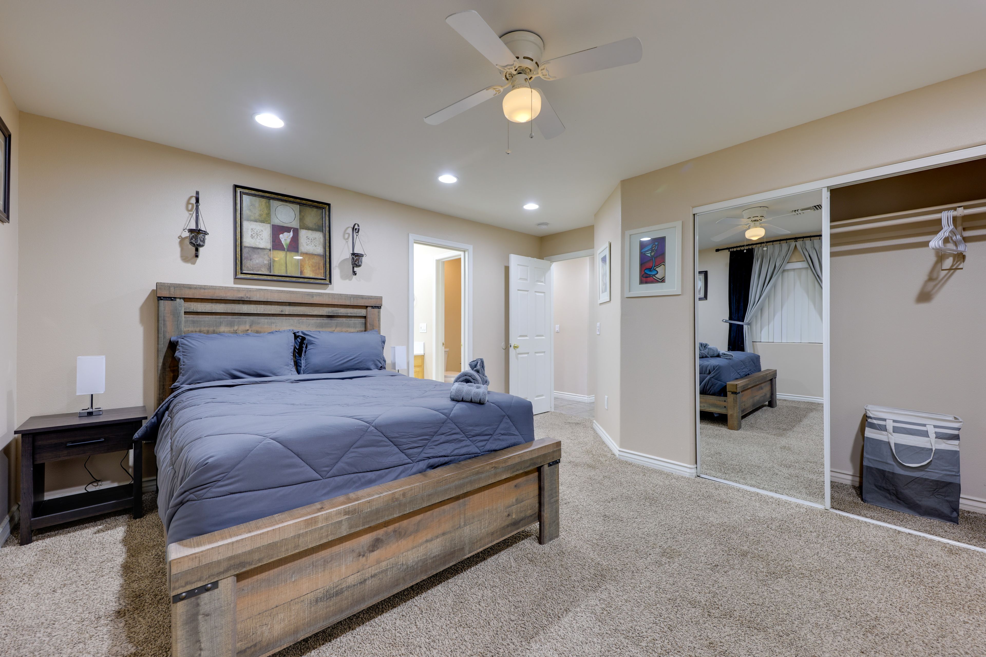 Bedroom 3 | Queen Bed | Smart TV