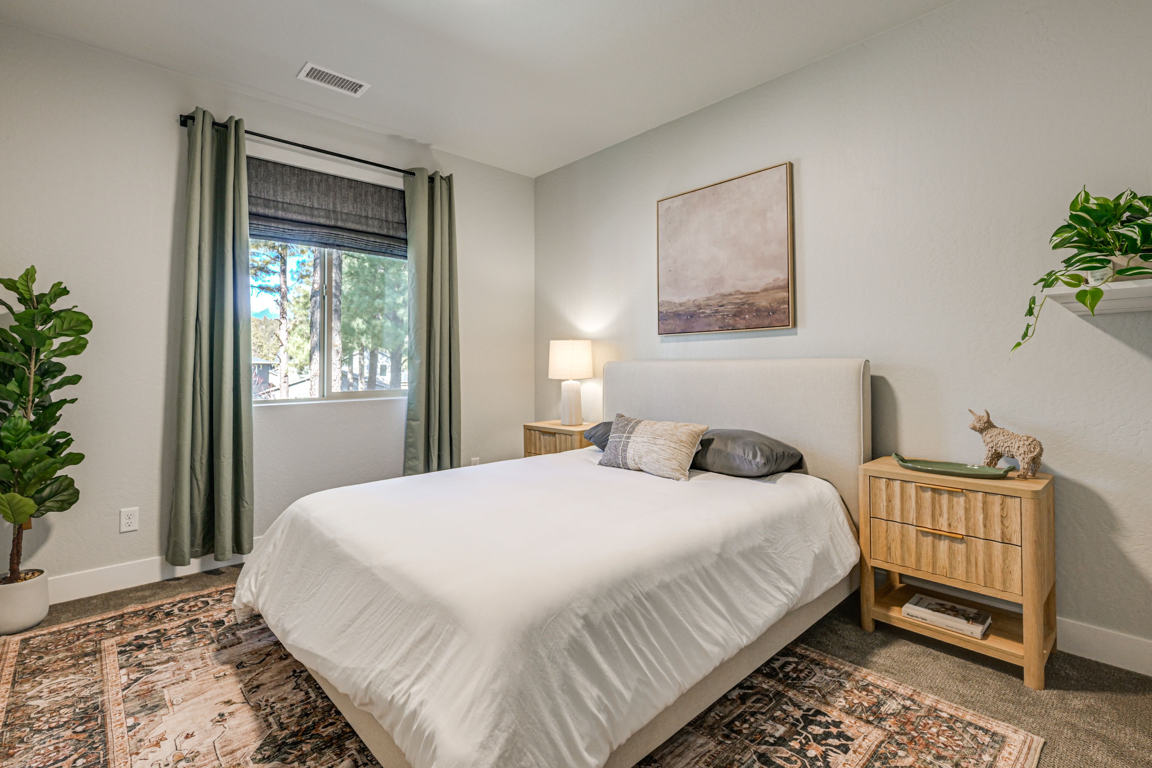 Bedroom 3 | Queen Bed | 2nd Floor