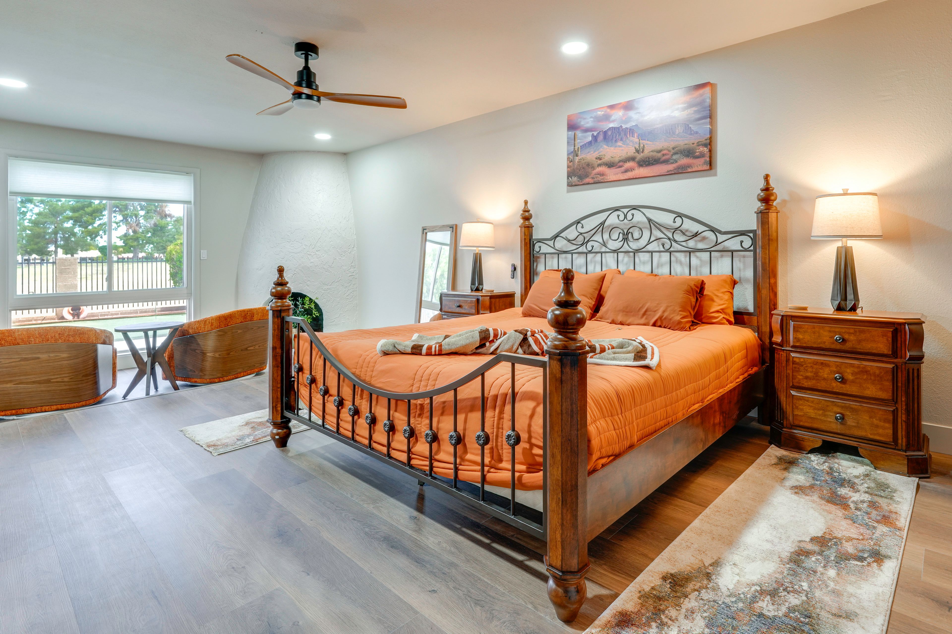 Bedroom 1 | King Bed