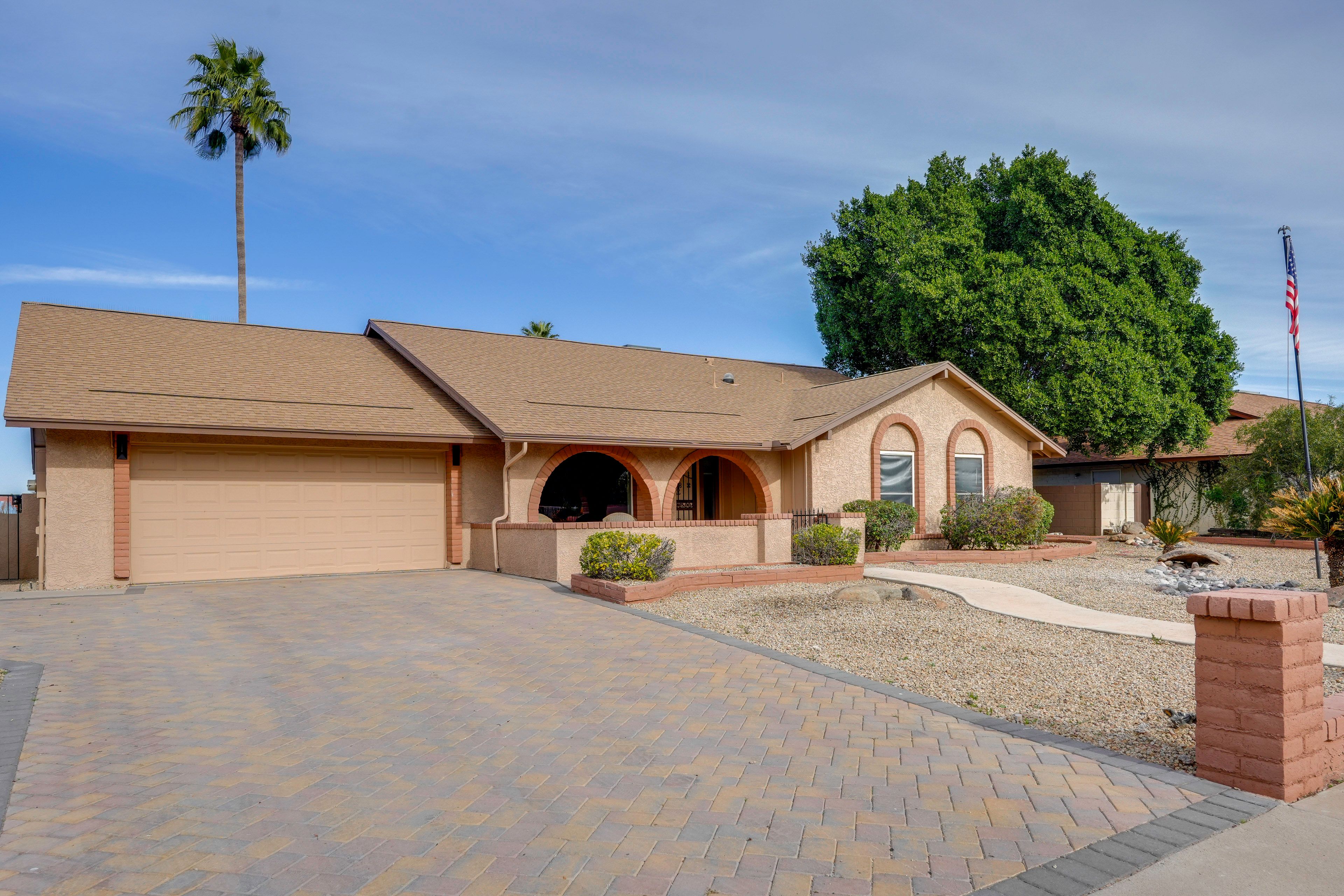 Driveway Parking (4 Vehicles)