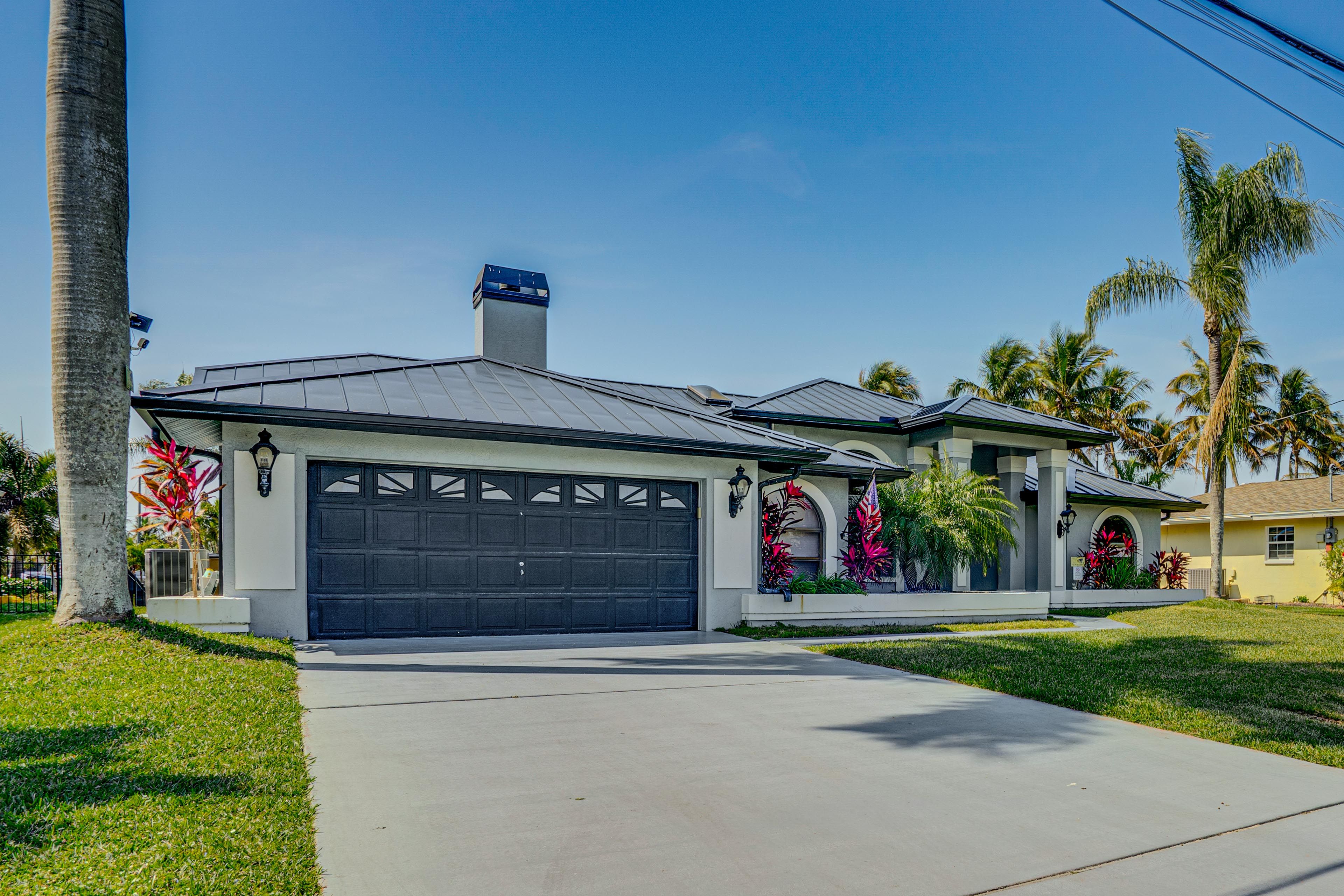 Property Exterior | Single-Story Home