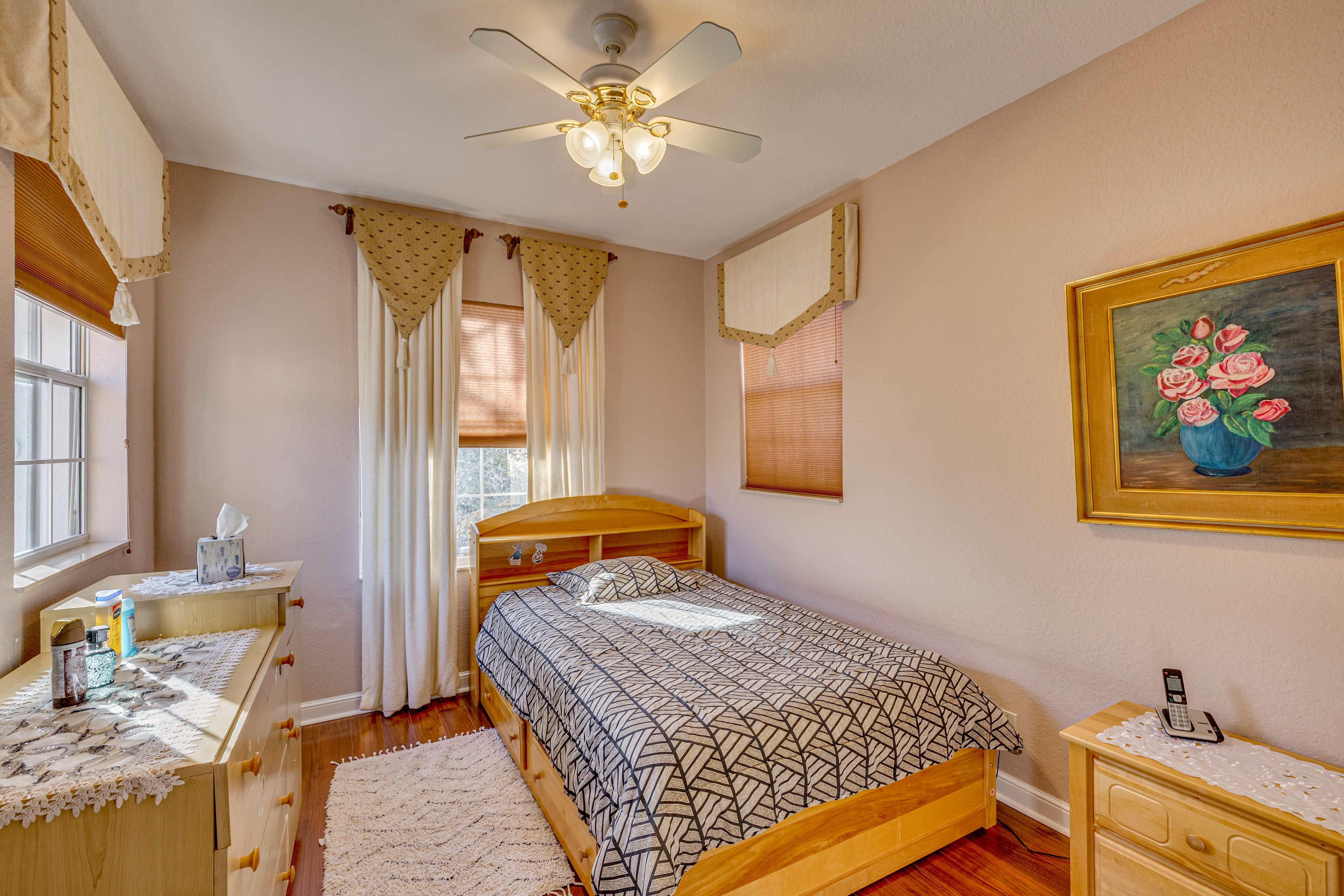 Bedroom 3 | Full Bed | 2nd Floor