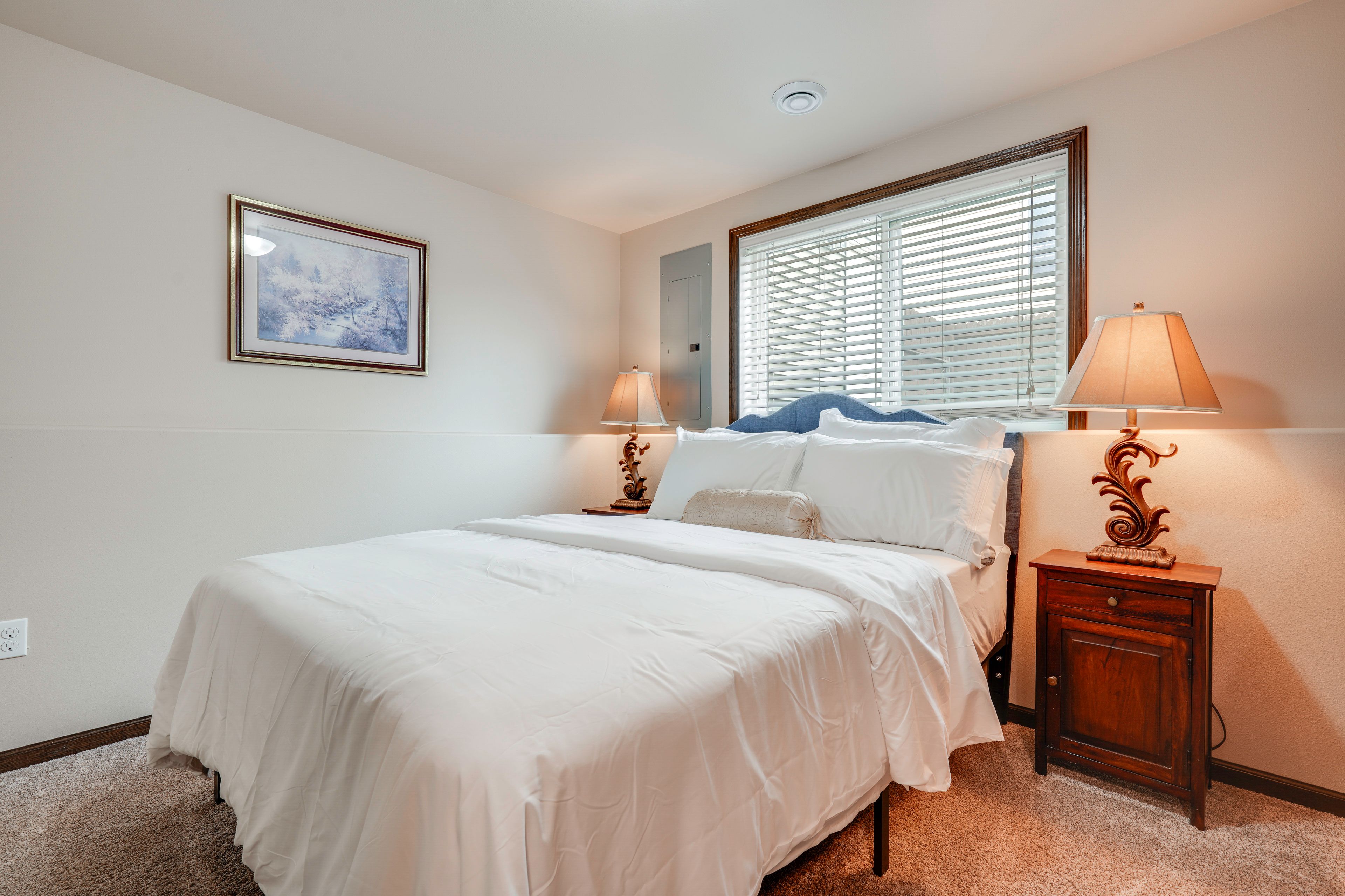 Bedroom 3 | Queen Bed | Lower Level