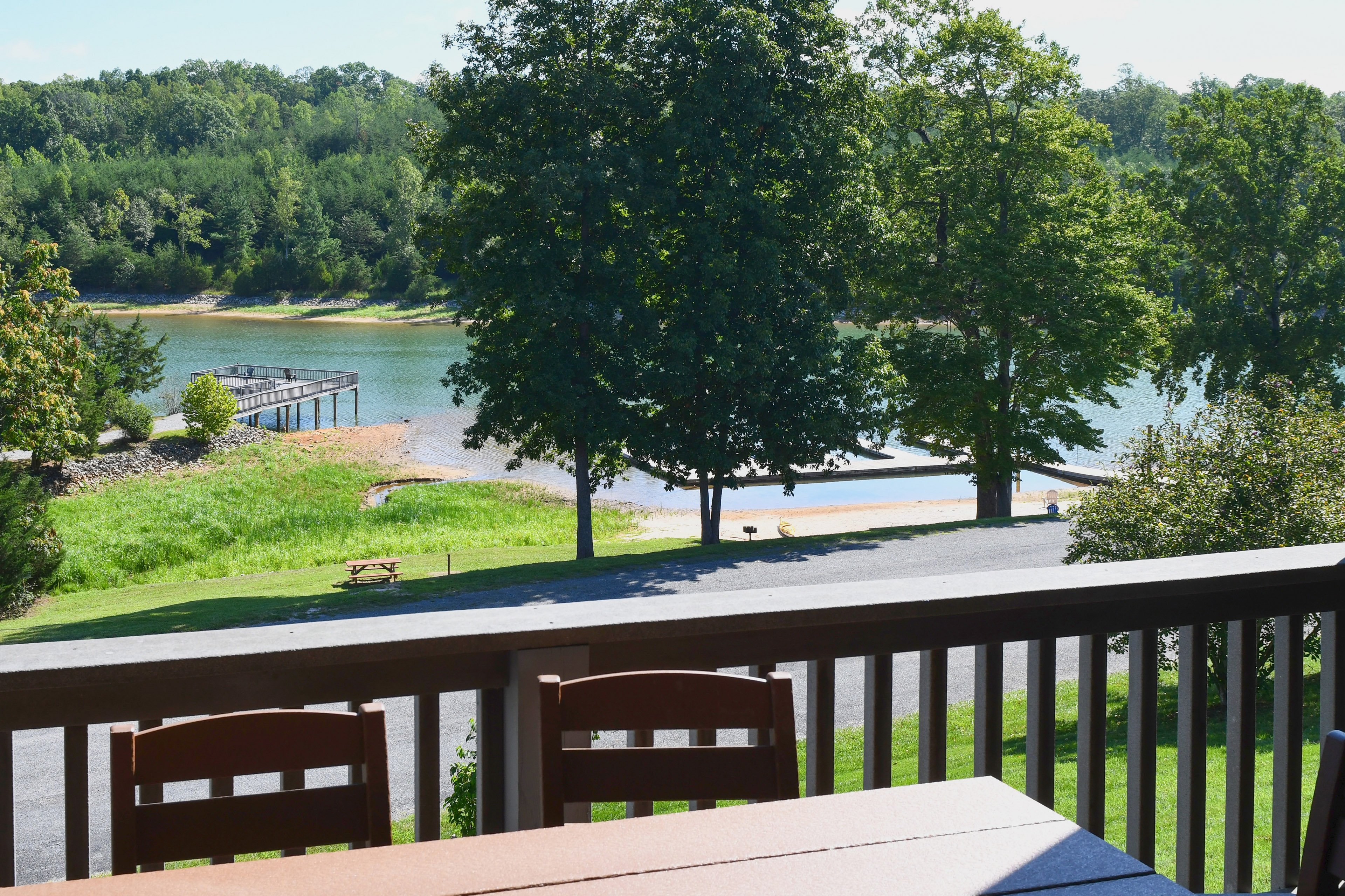Huddleston Vacation Rental | 2BR | 2BA | 1,290 Sq Ft
