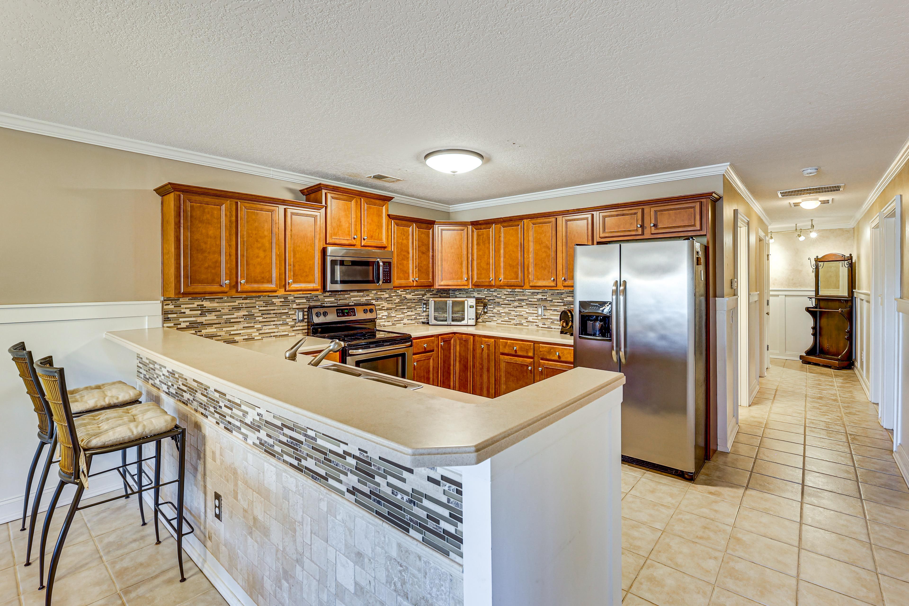 Property Interior | Single-Story Condo | Free WiFi | Central A/C & Heating