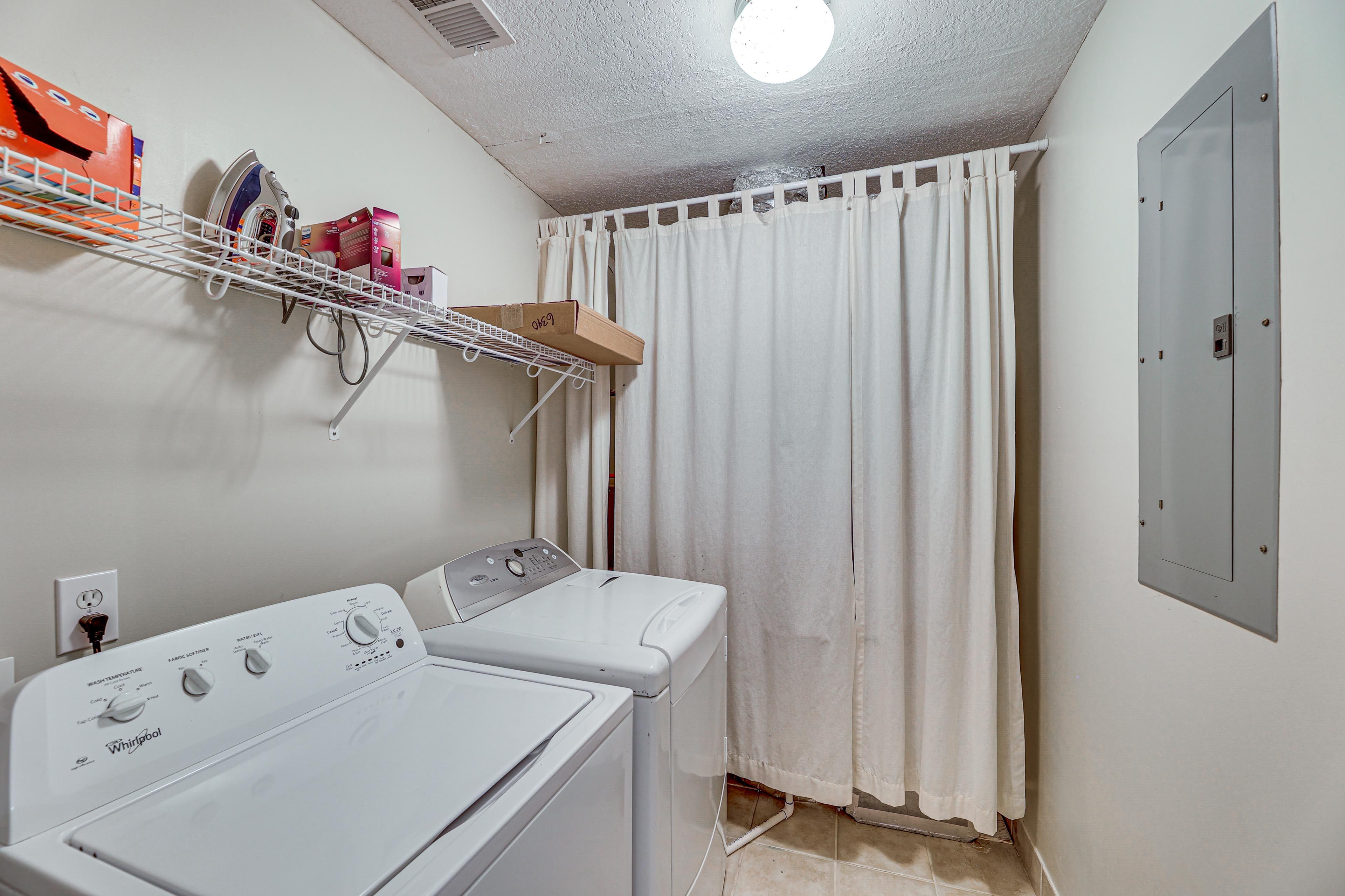 Laundry Room | Washer/Dryer