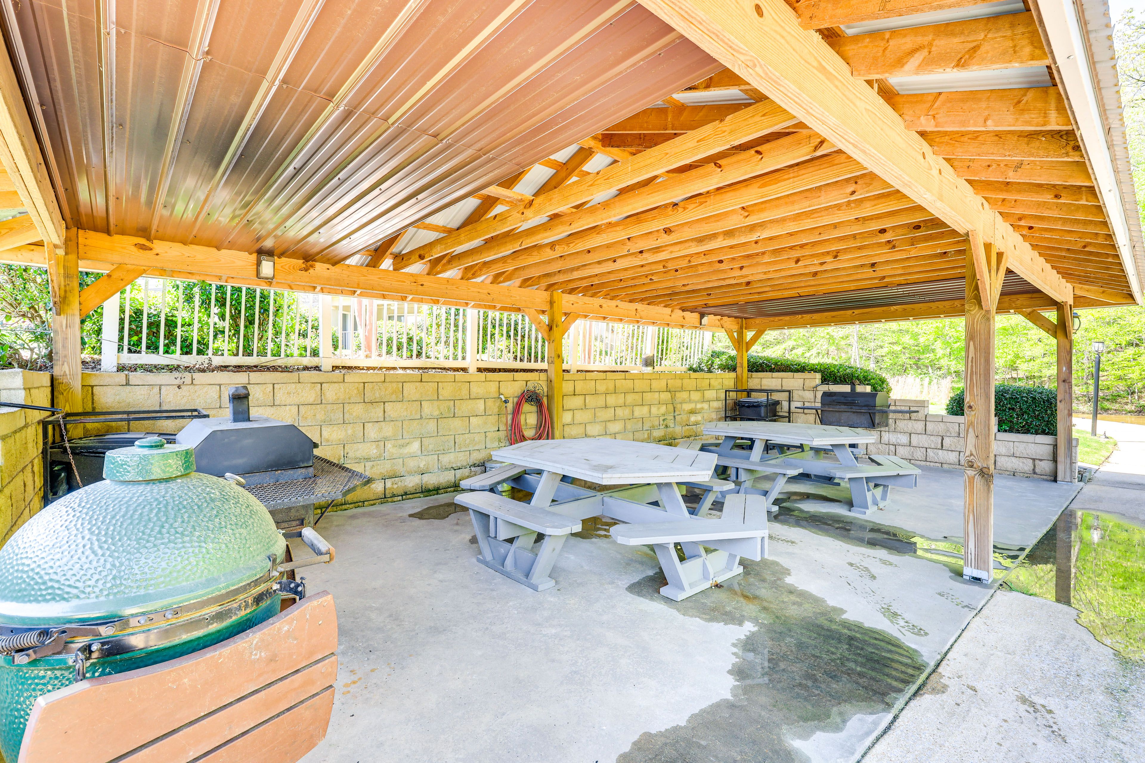 North Lake Condo Club Amenities | Grilling Area | Boat Ramp | Playground