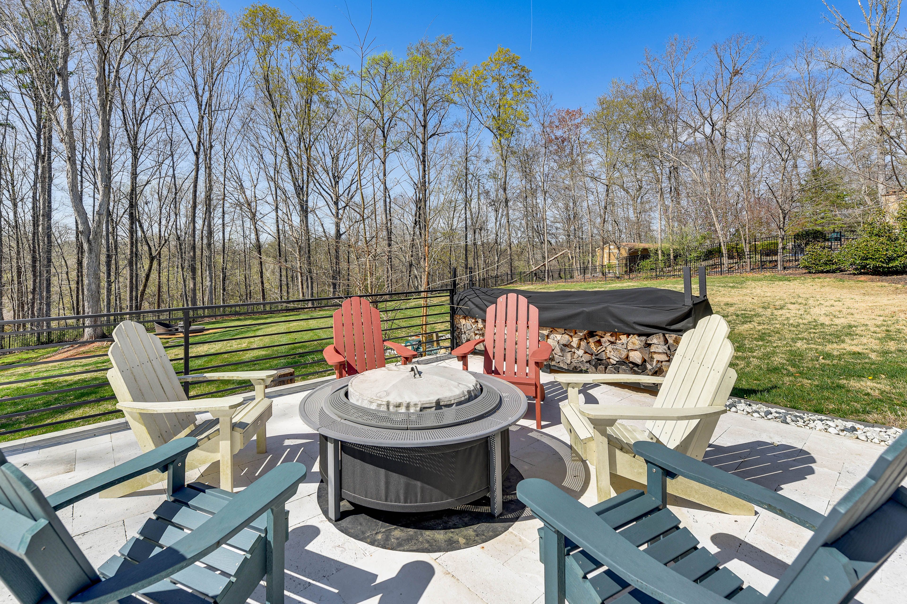 Fire Pit | Large Backyard
