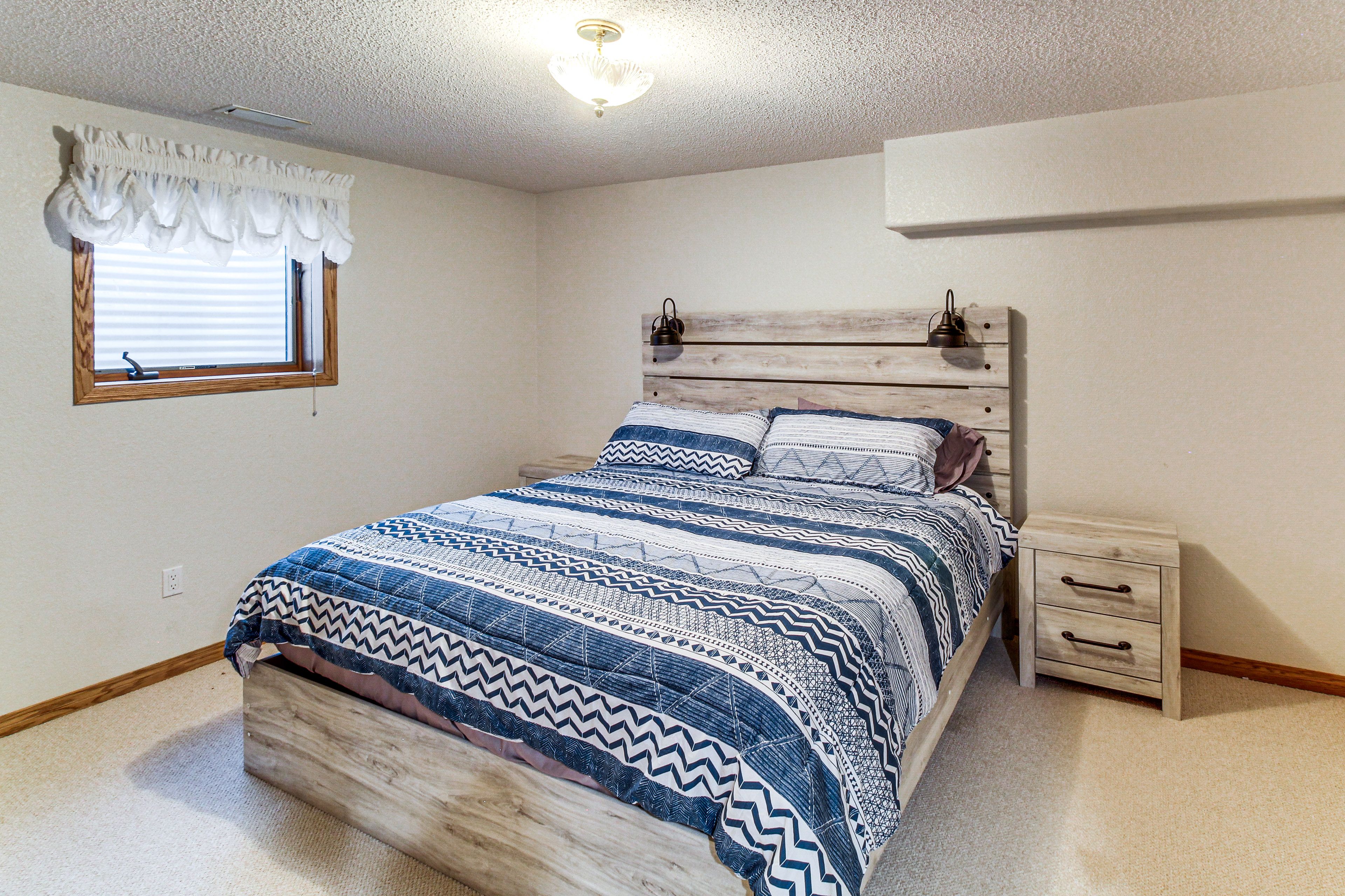 Bedroom 3 | King Bed | Lower Floor