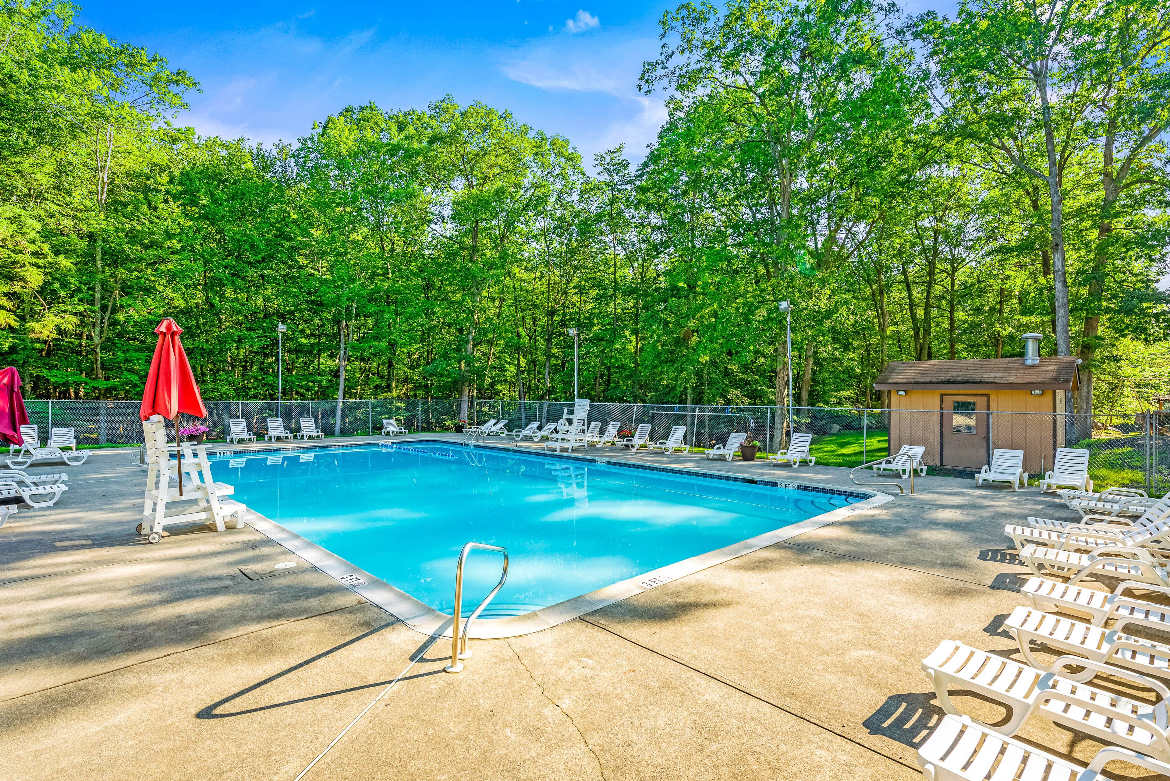 Penn Estates | Community Amenities | Pool Access