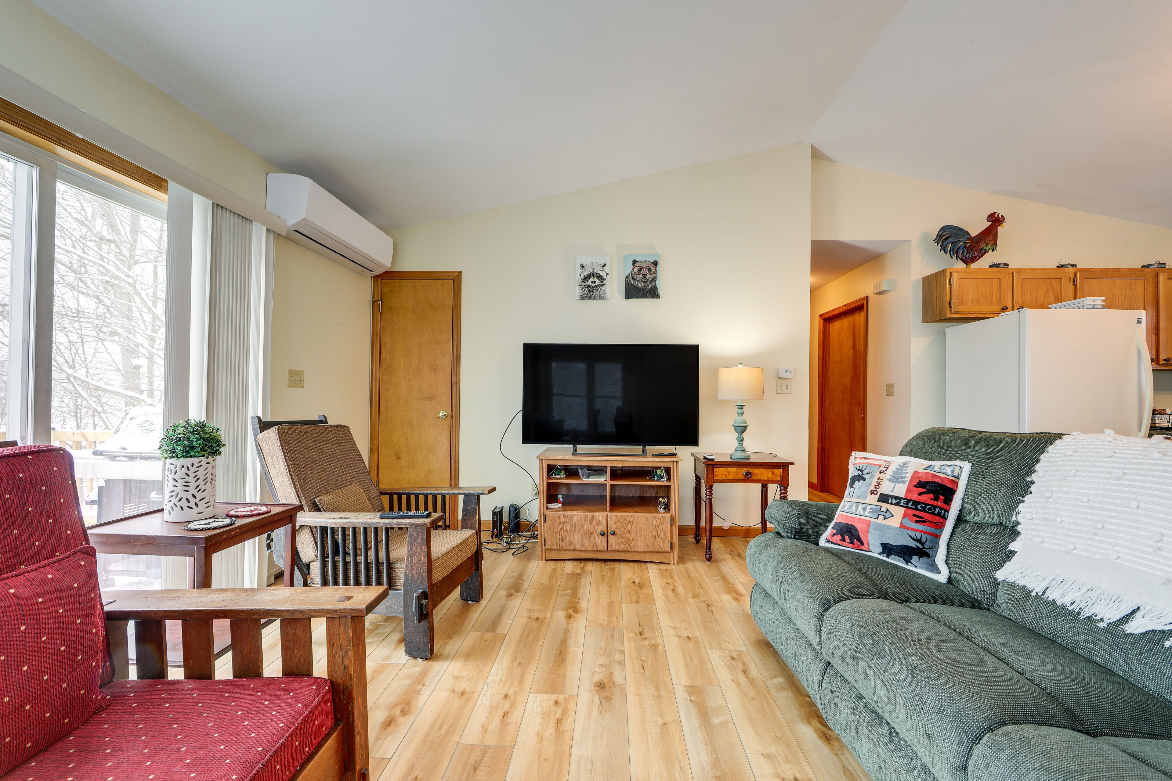 Living Room | Main Level