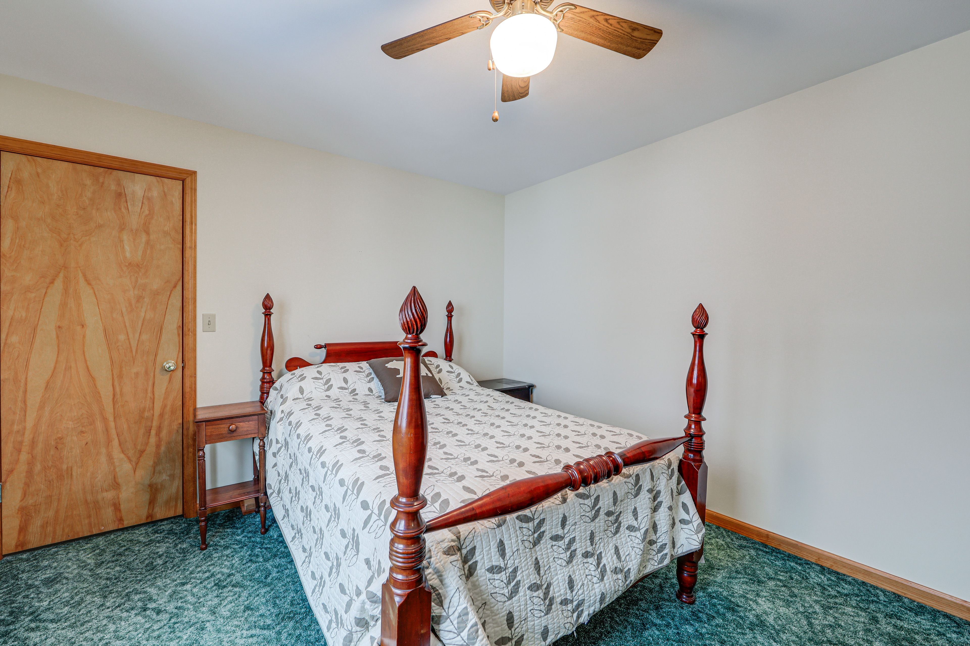 Bedroom 2 | Full Bed | Main Level