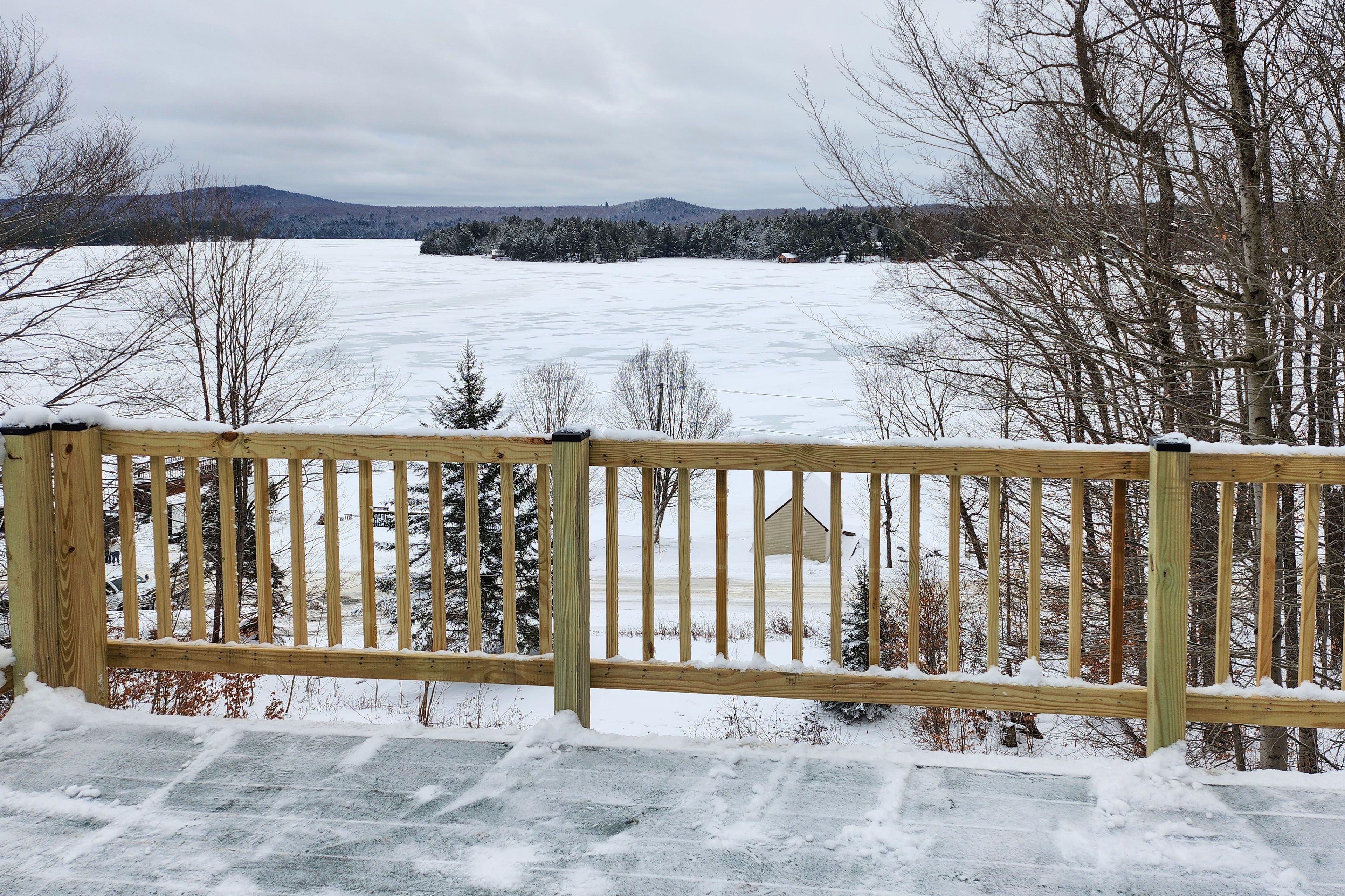 Private Deck | First Lake Access