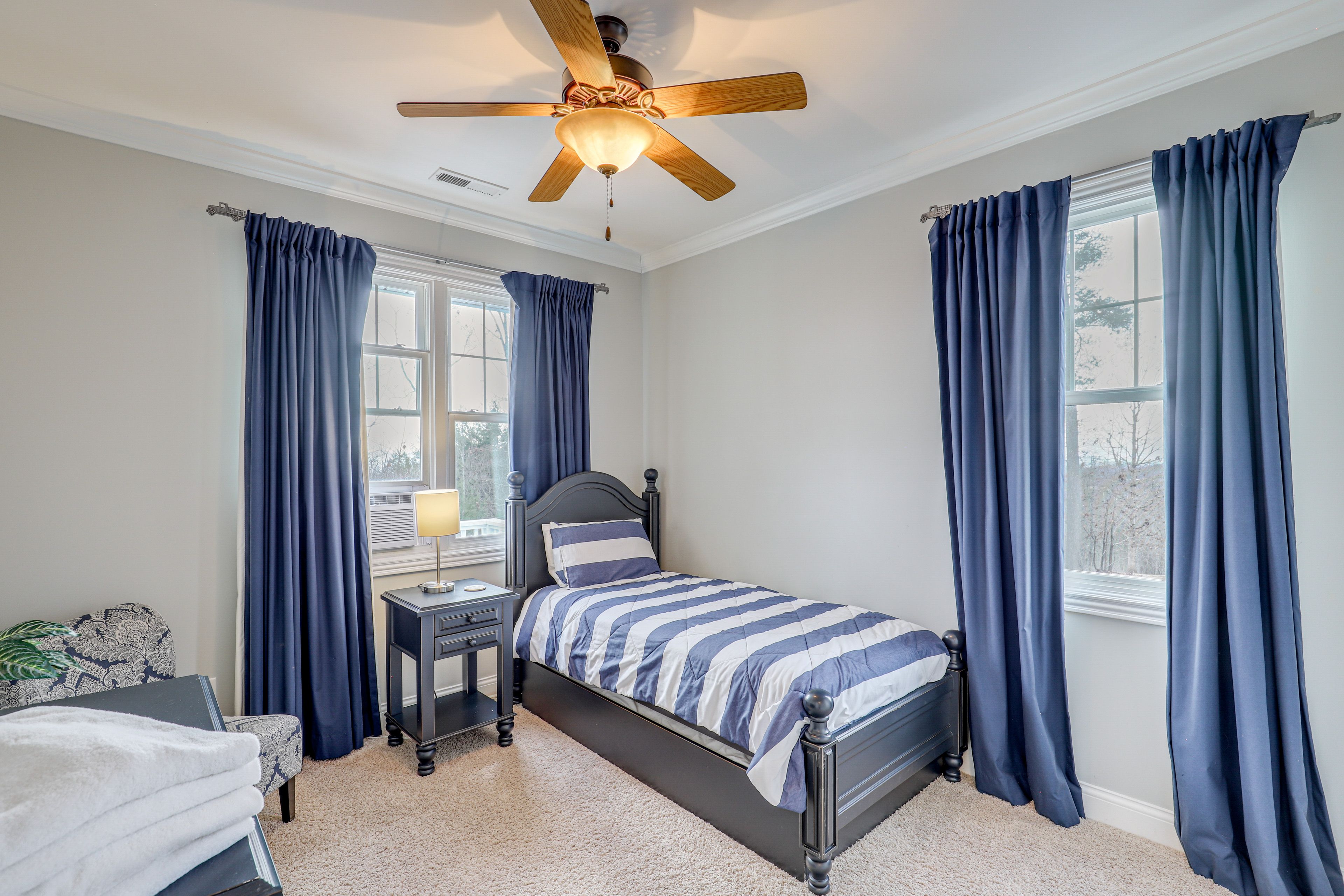 Bedroom 2 | Twin Bed w/ Twin Trundle | Main Floor