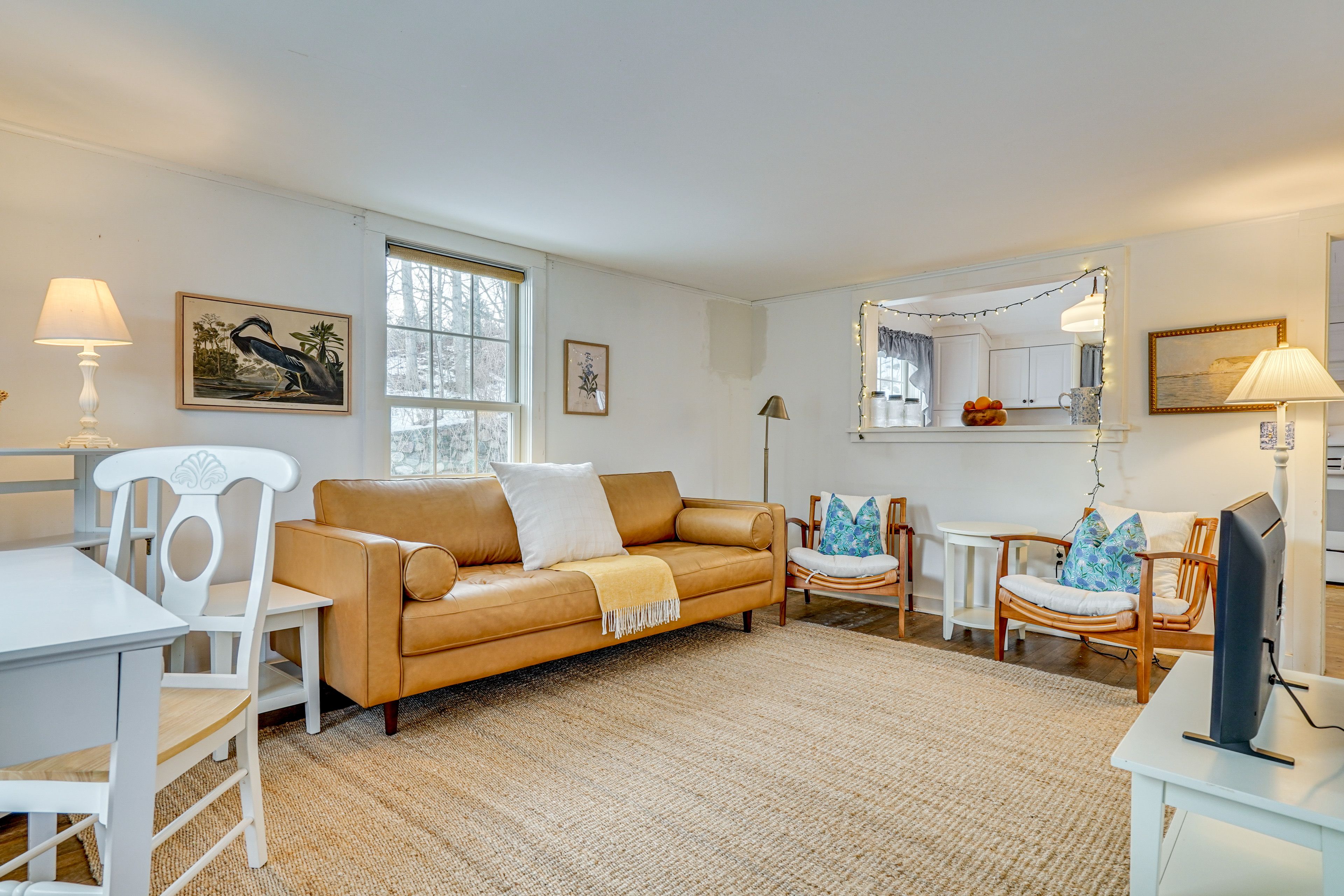 Living Room | Flat-Screen TV | Desk Workspace | 1st Floor