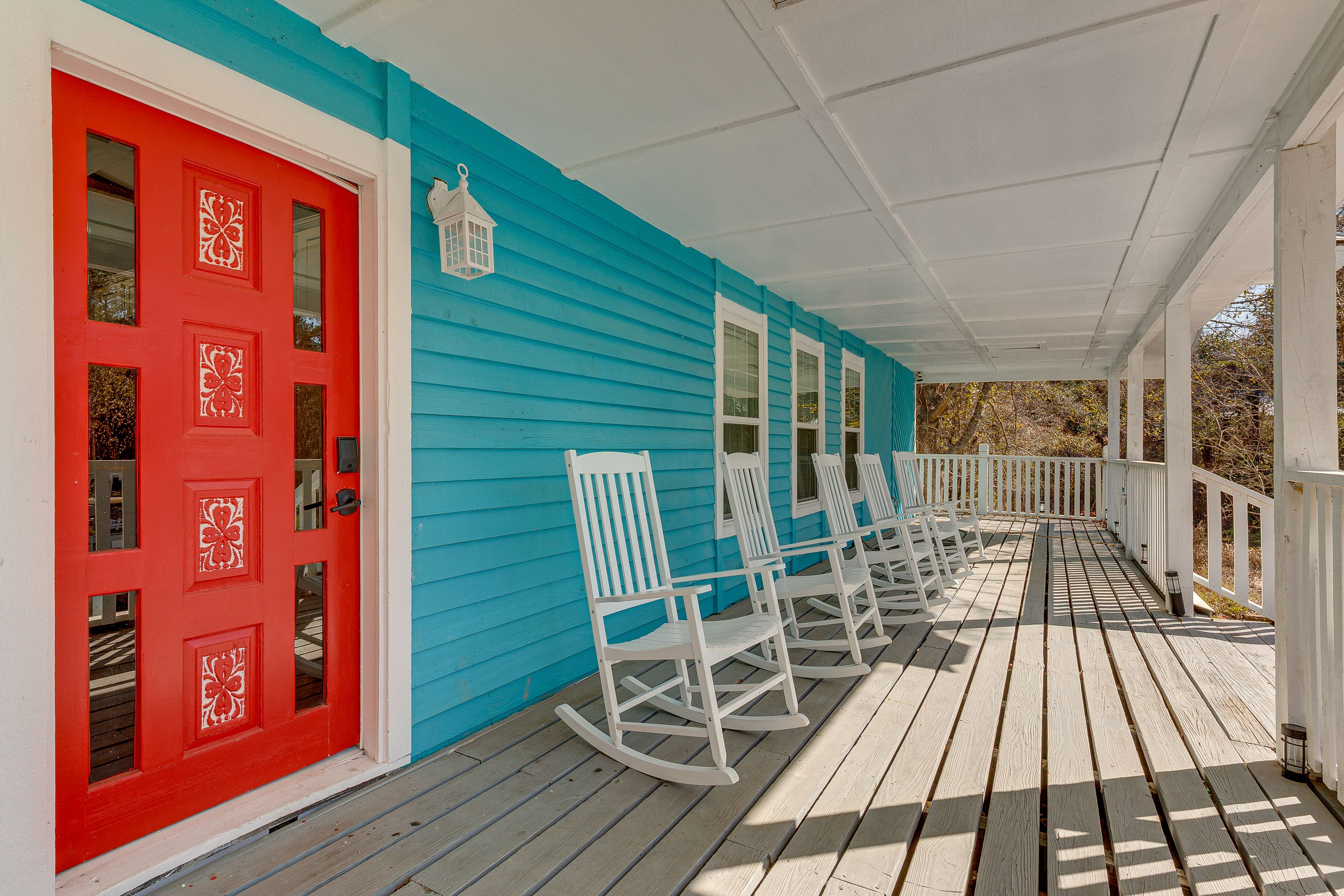 Wraparound Porch
