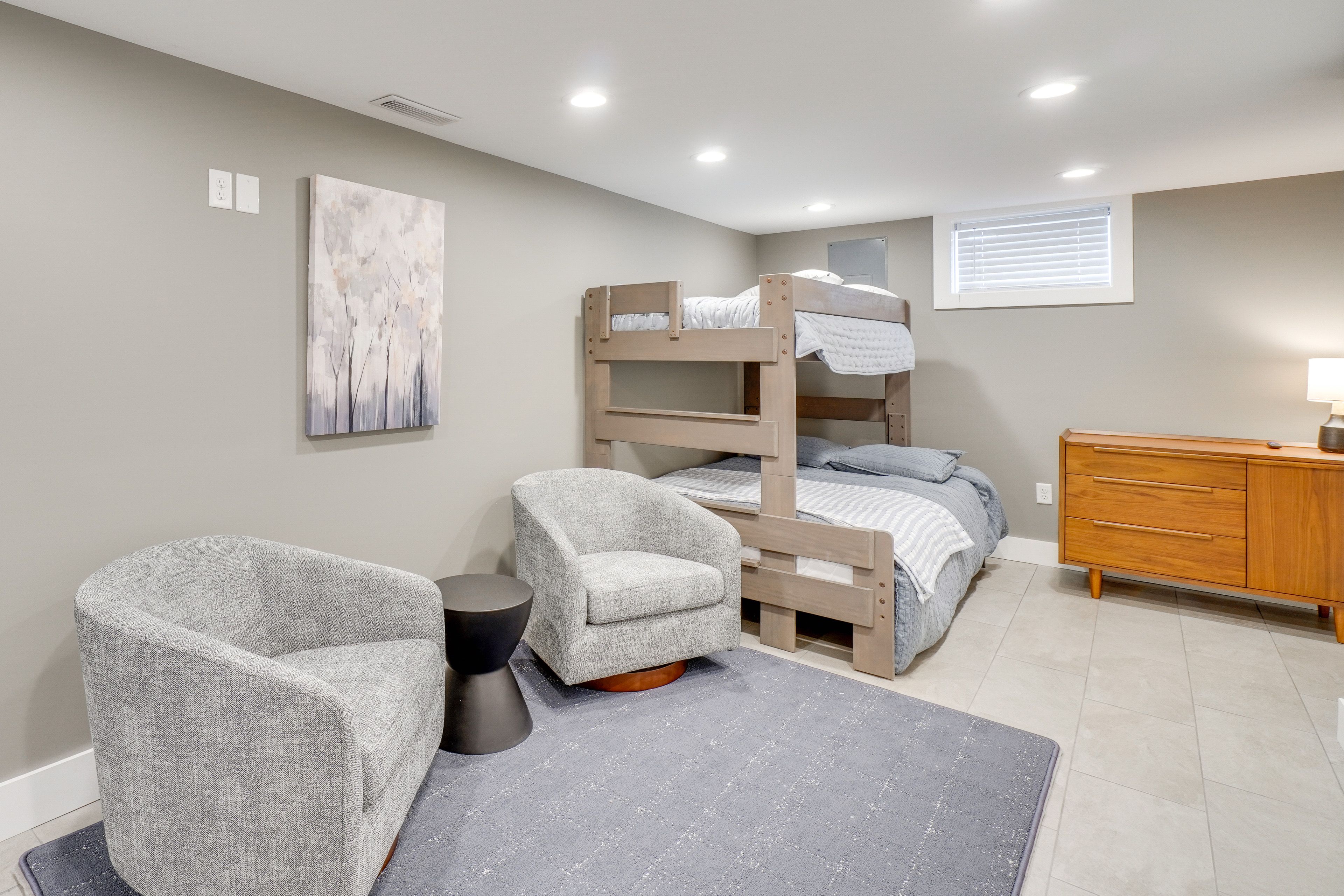 Bedroom 3 | Twin/Full Bunk Bed | 1st Floor