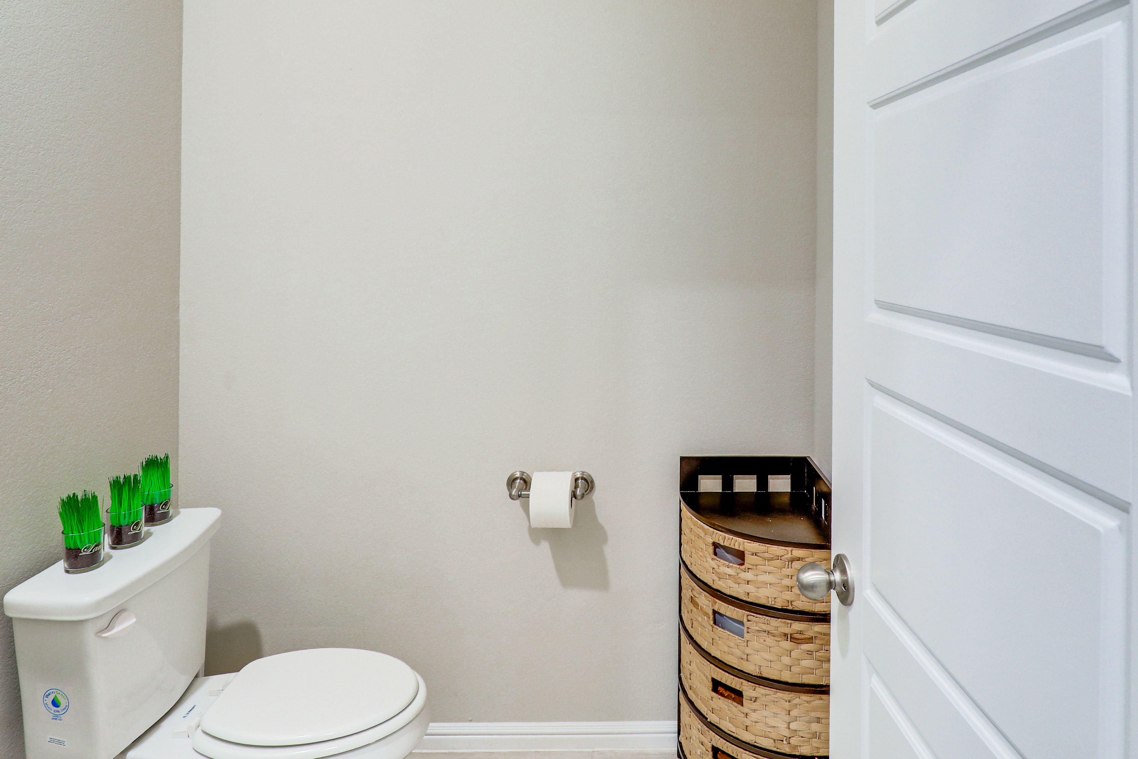 Half Bathroom | 1st Floor