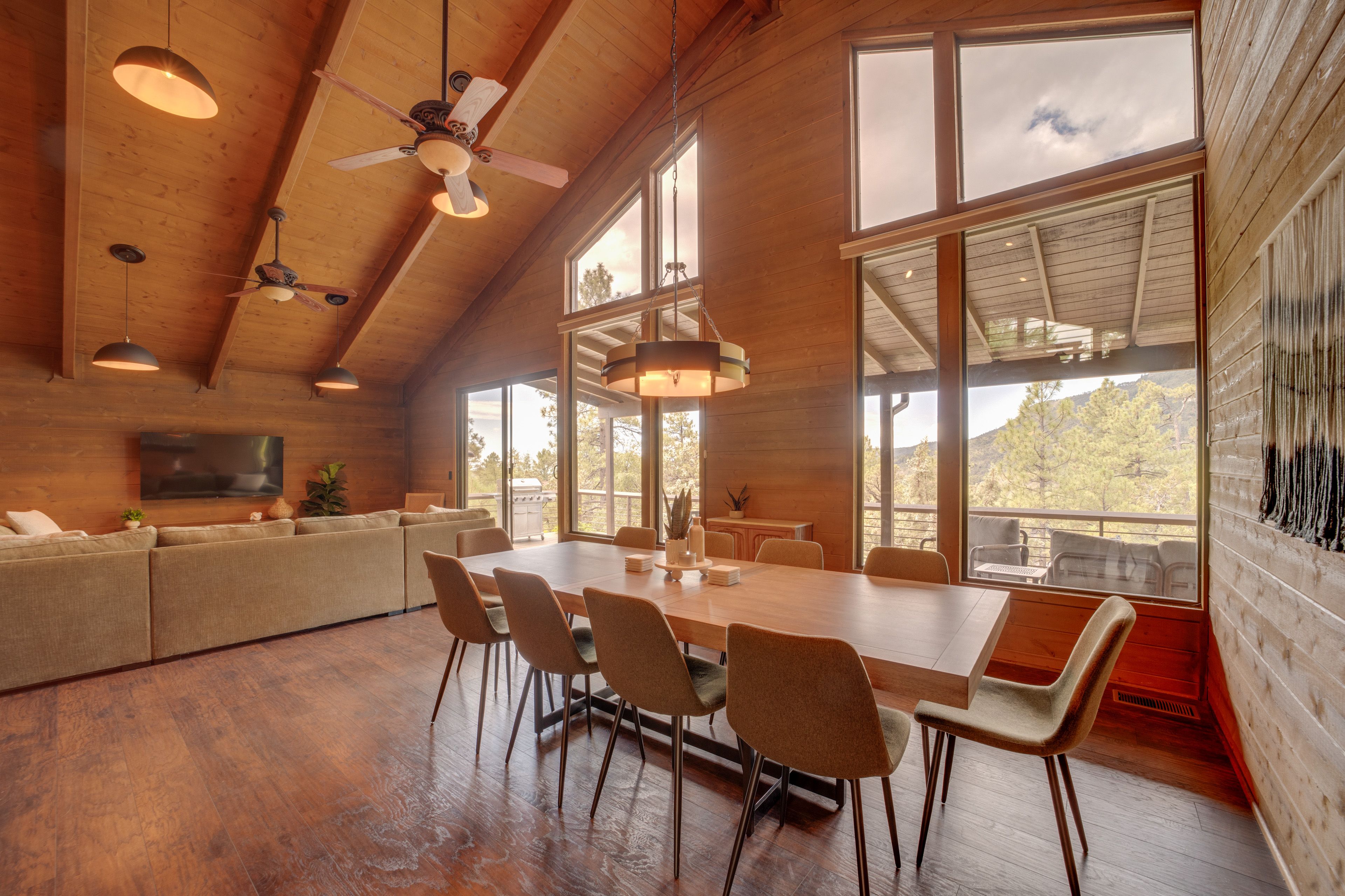 Interior | Open Floor Plan | Free WiFi