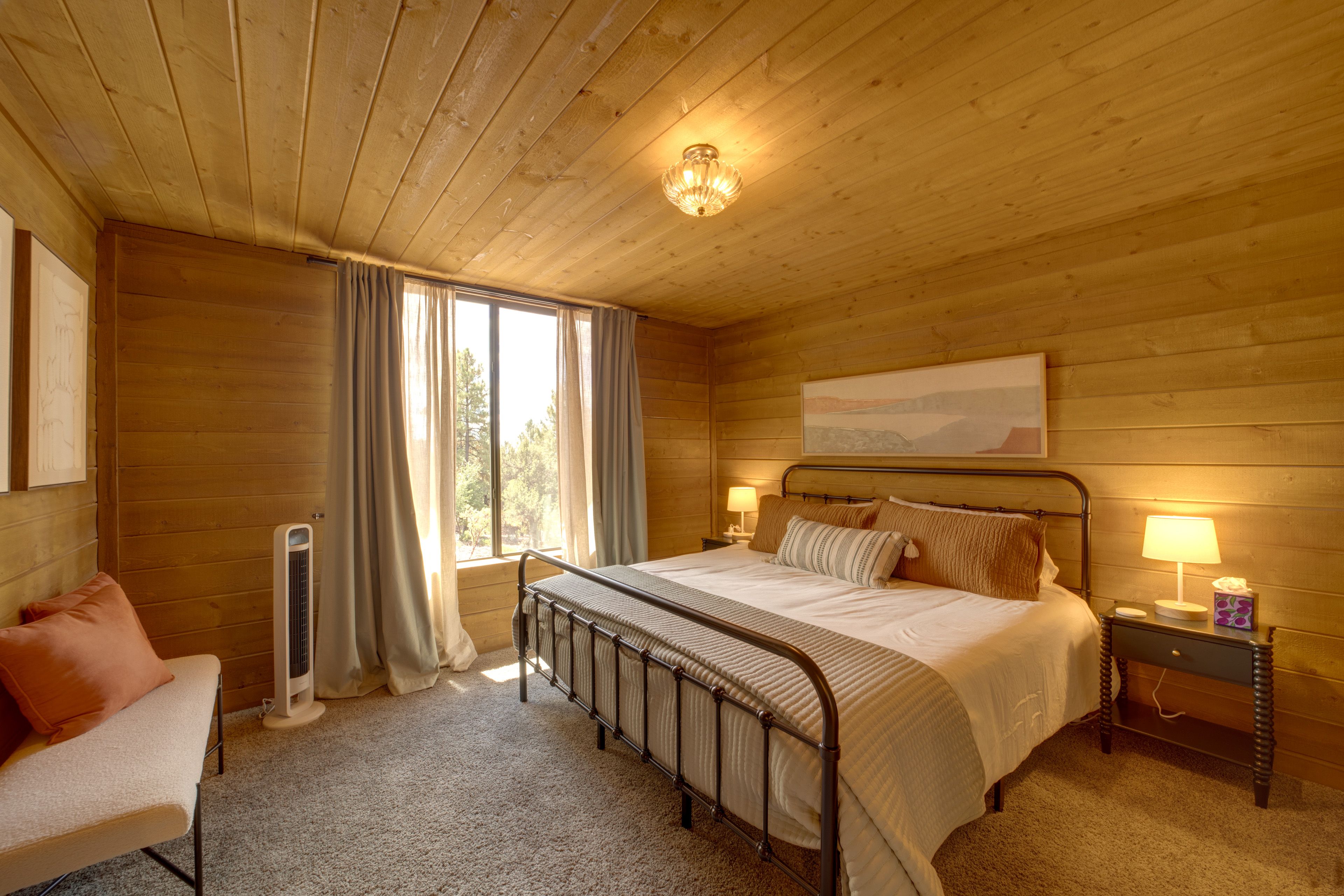 Bedroom 2 | King Bed | Main Floor