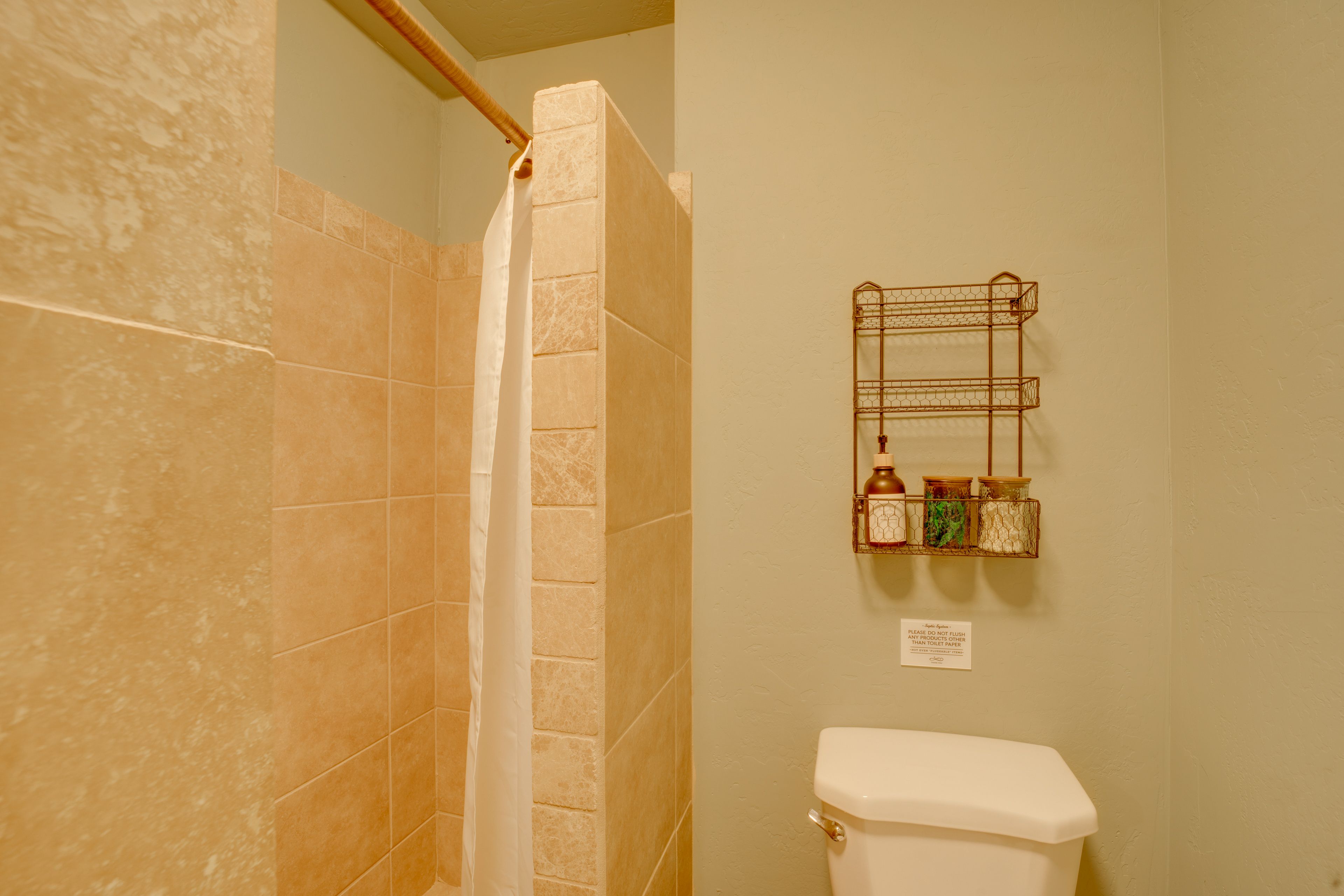 Full Bathroom | Lower Level