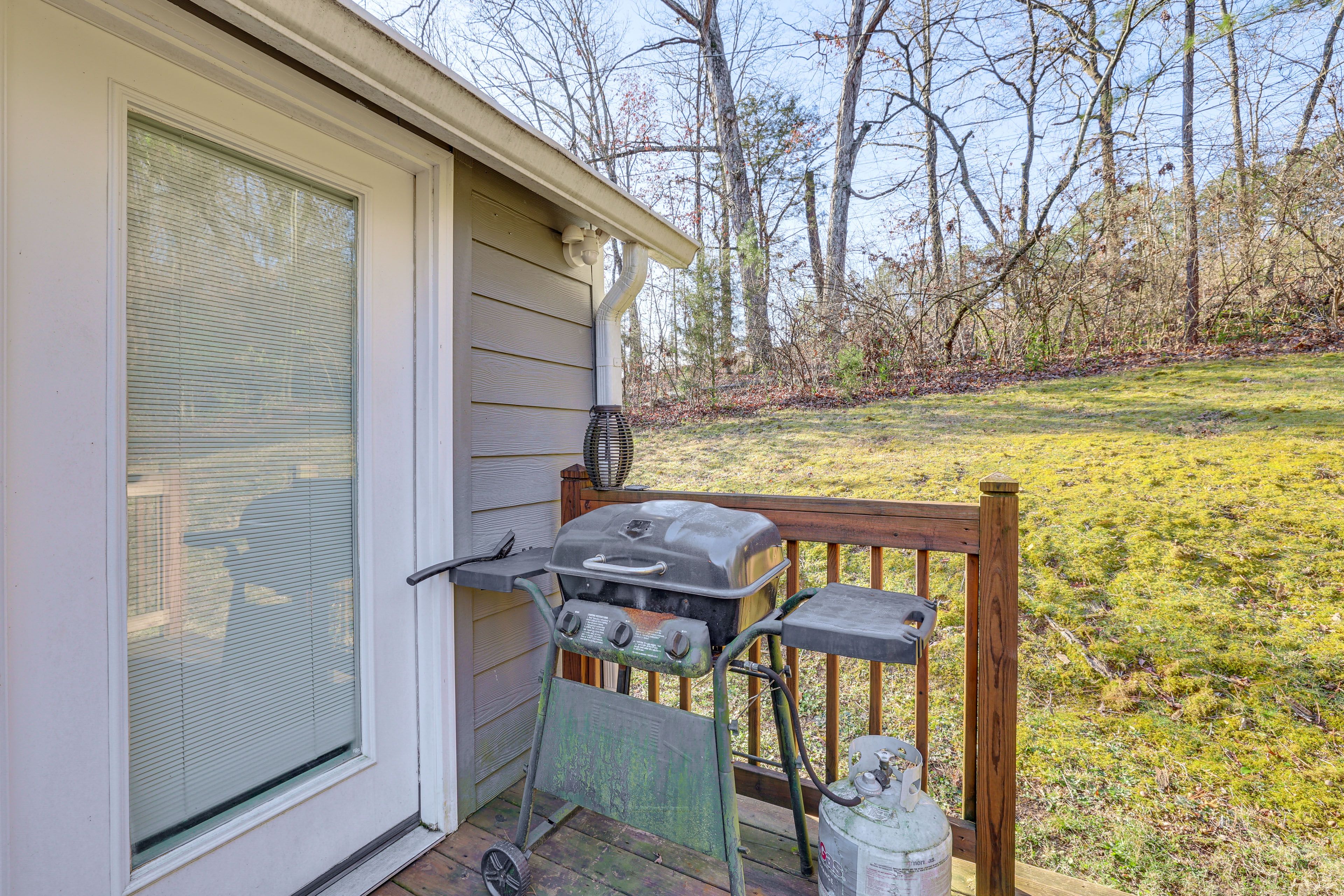 Gas Grill (Propane Provided) | Private Yard