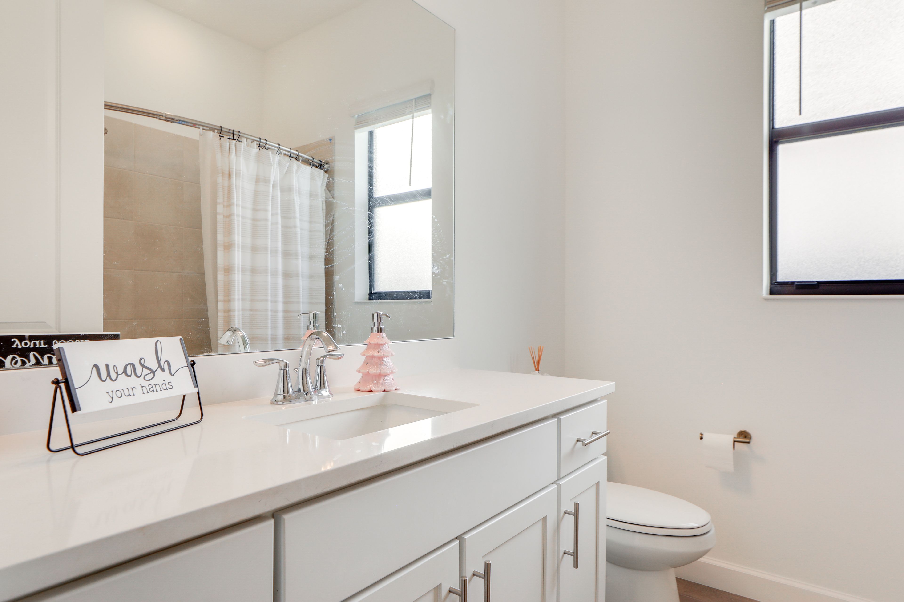 Bathroom | Towels Provided