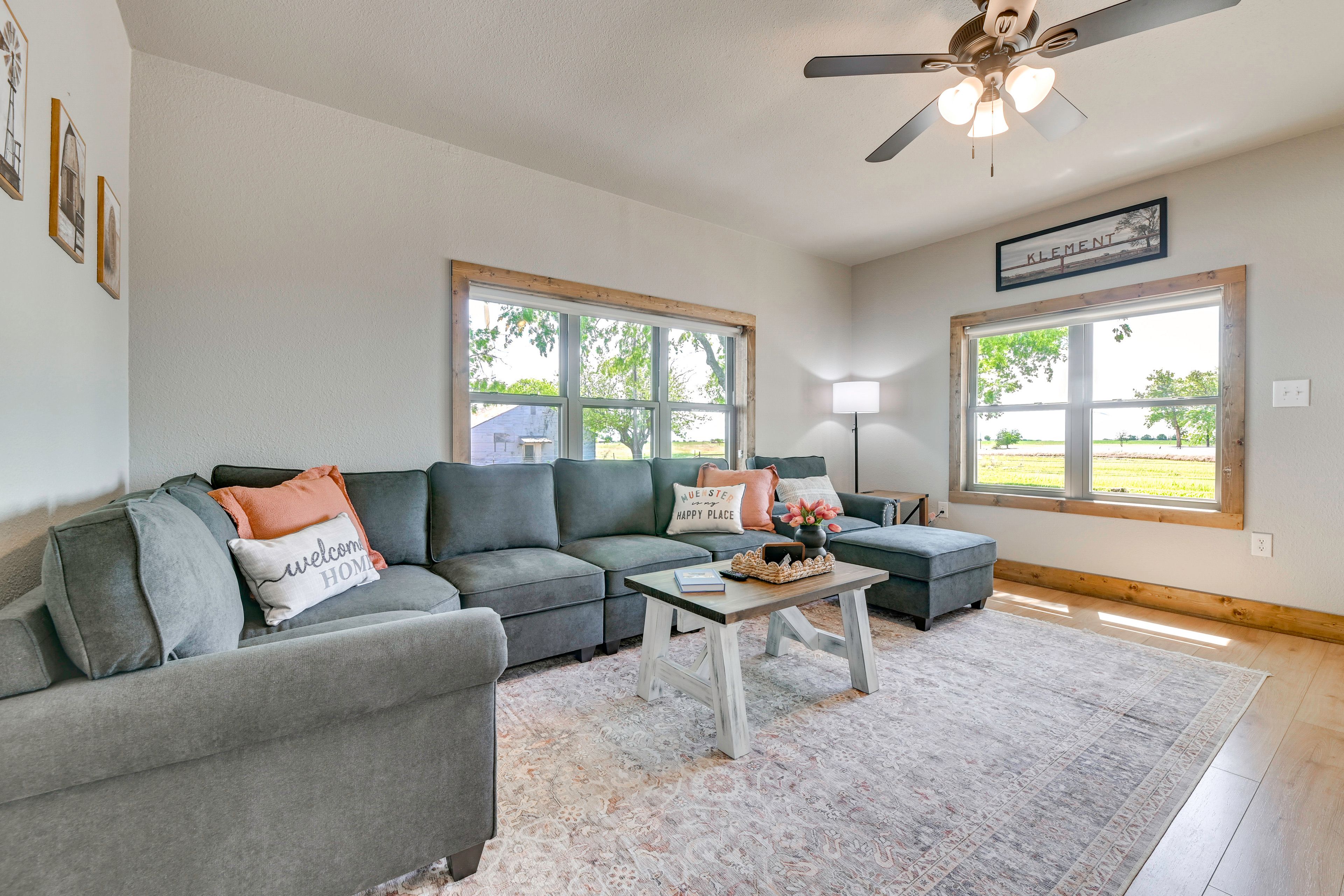 Living Room | Single-Story Home