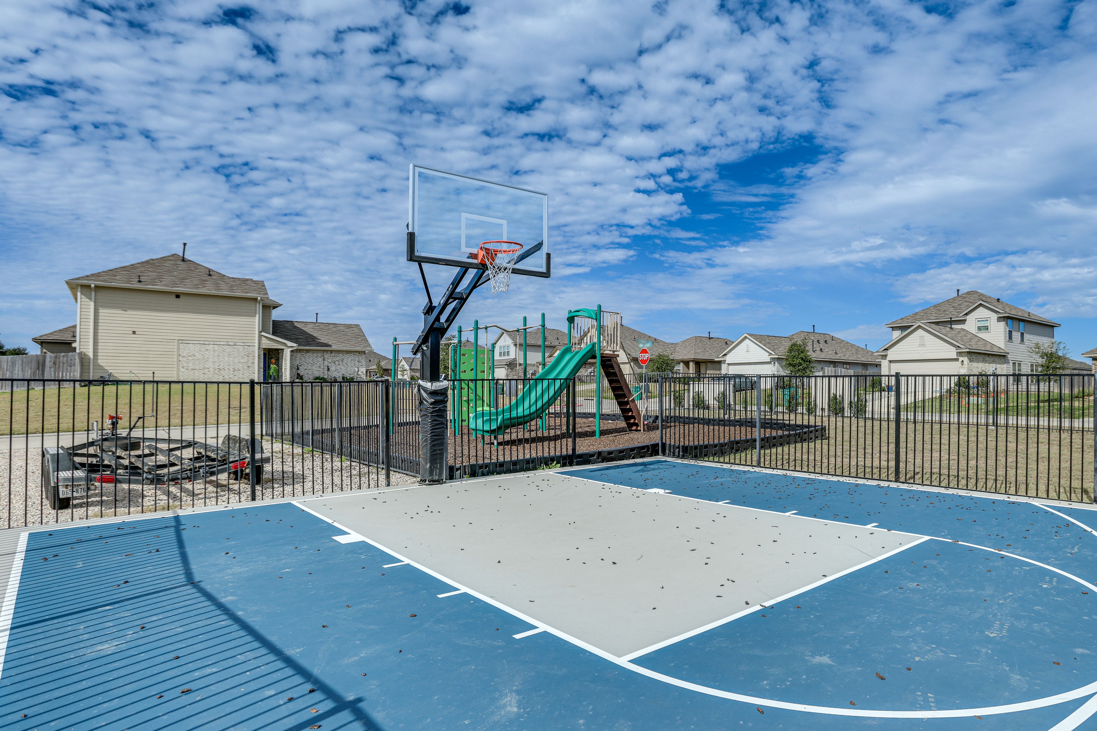 Lake Breeze HOA Basketball Court
