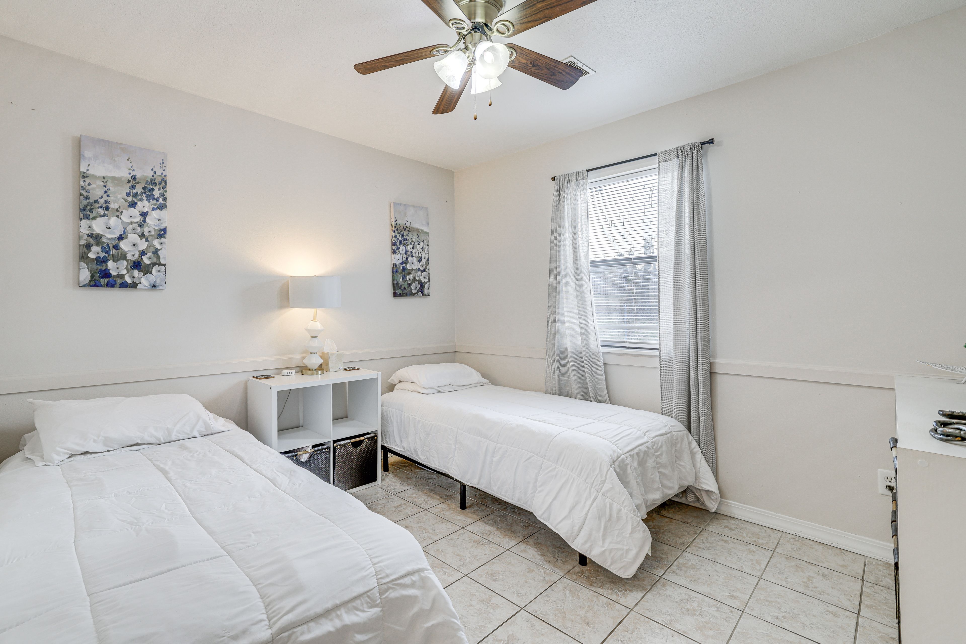 Bedroom 3 | 2 Twin Beds