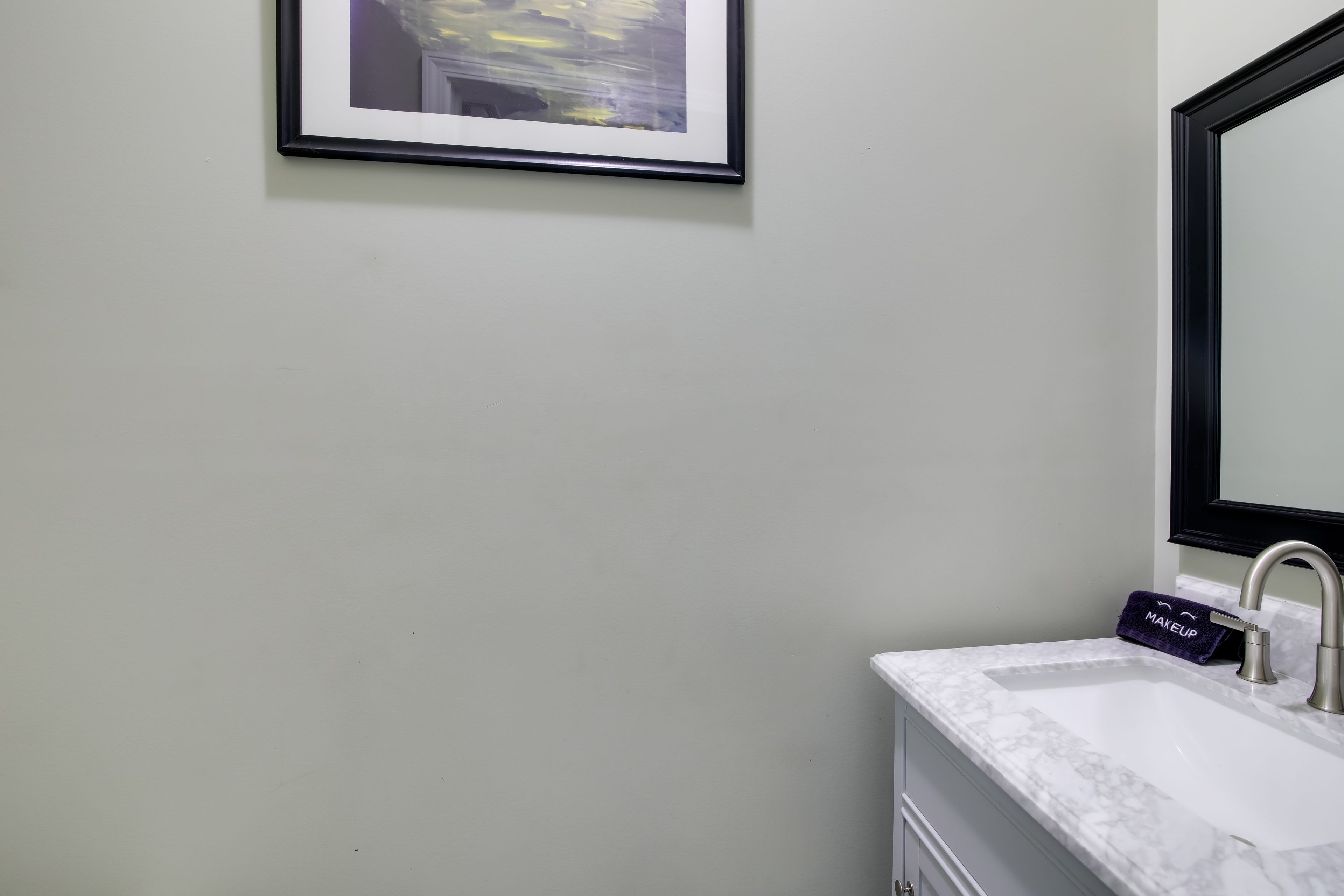 Half Bathroom | 1st Floor