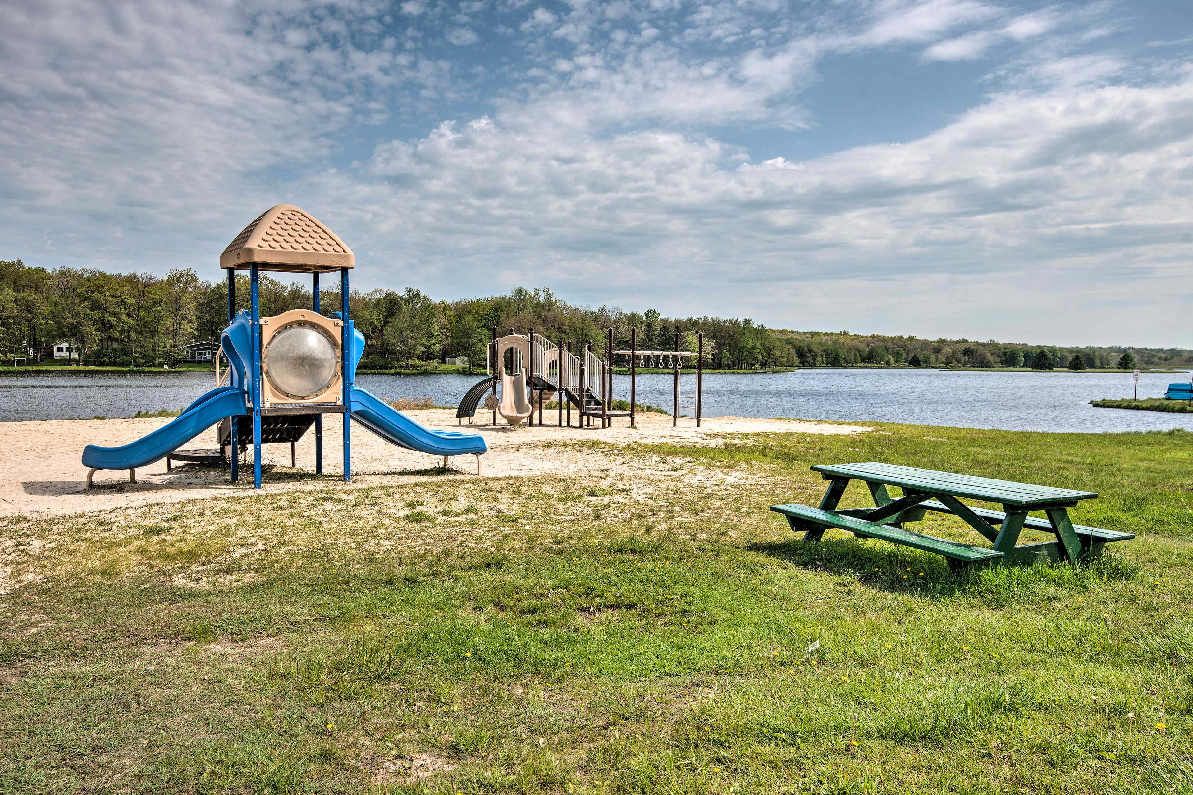 Community Lake Access | Playground