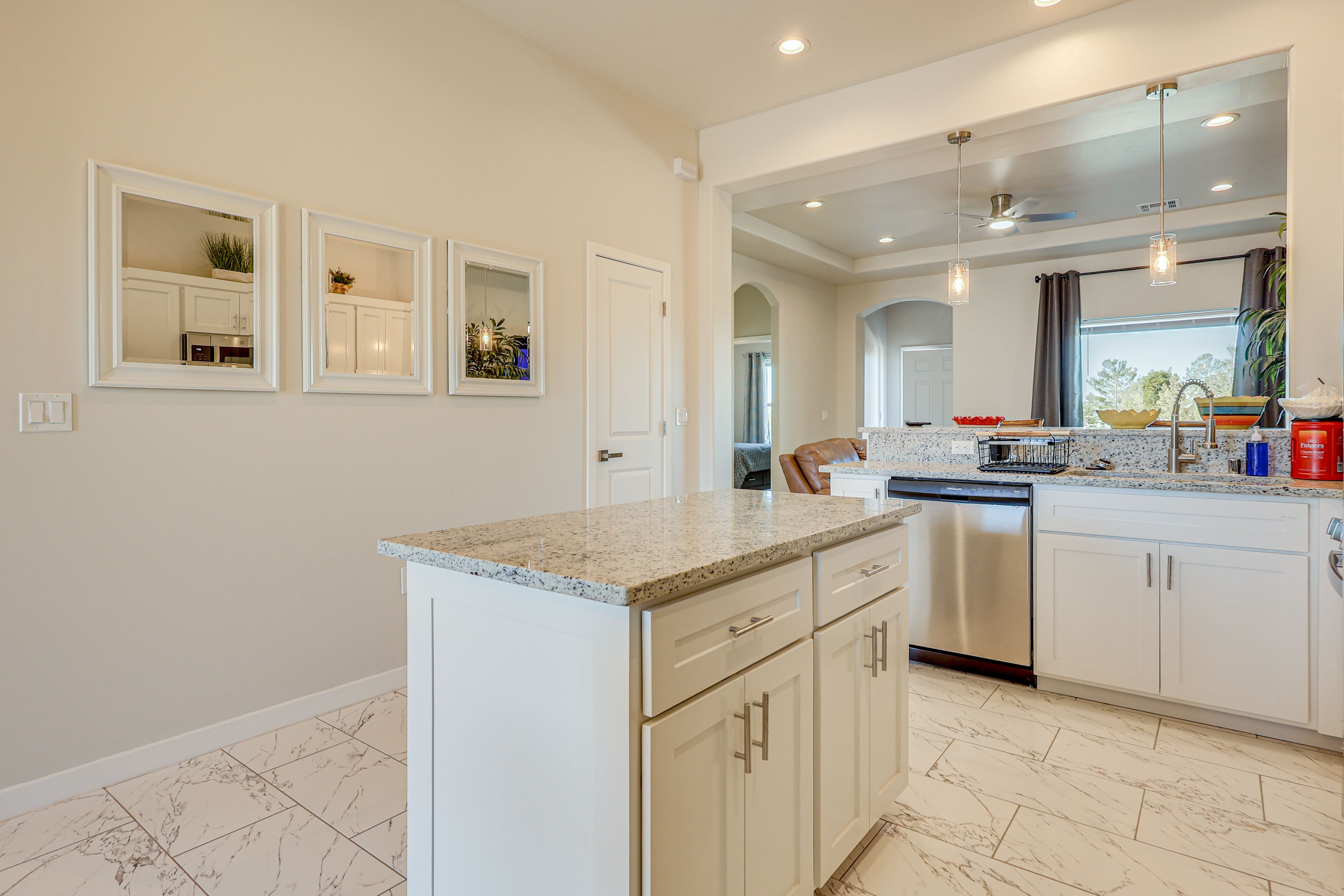 Kitchen | Coffee Maker | Dishwasher