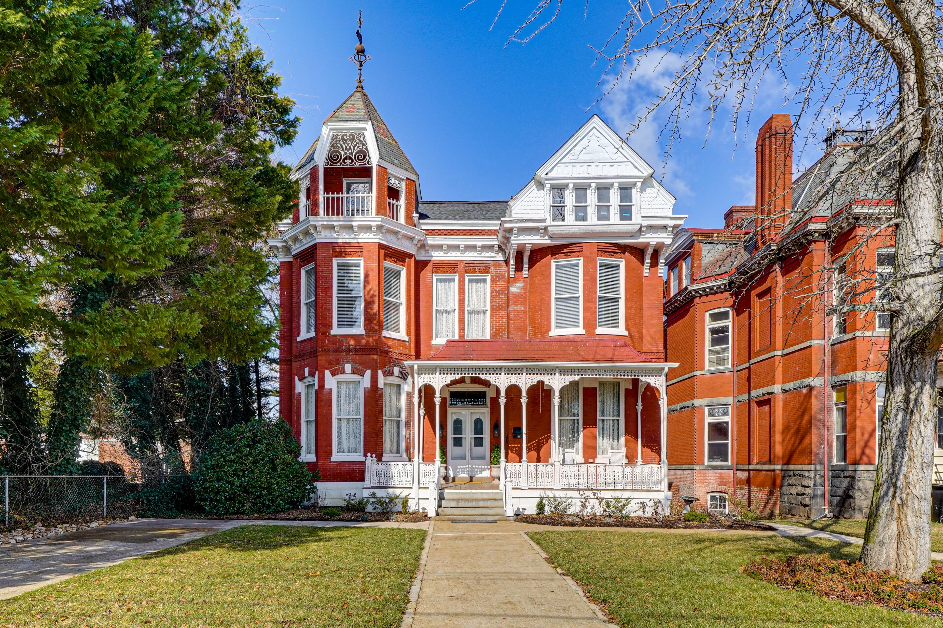 Danville Vacation Rental | 6BR | 4.5BA | Steps Required | 5,000 Sq Ft