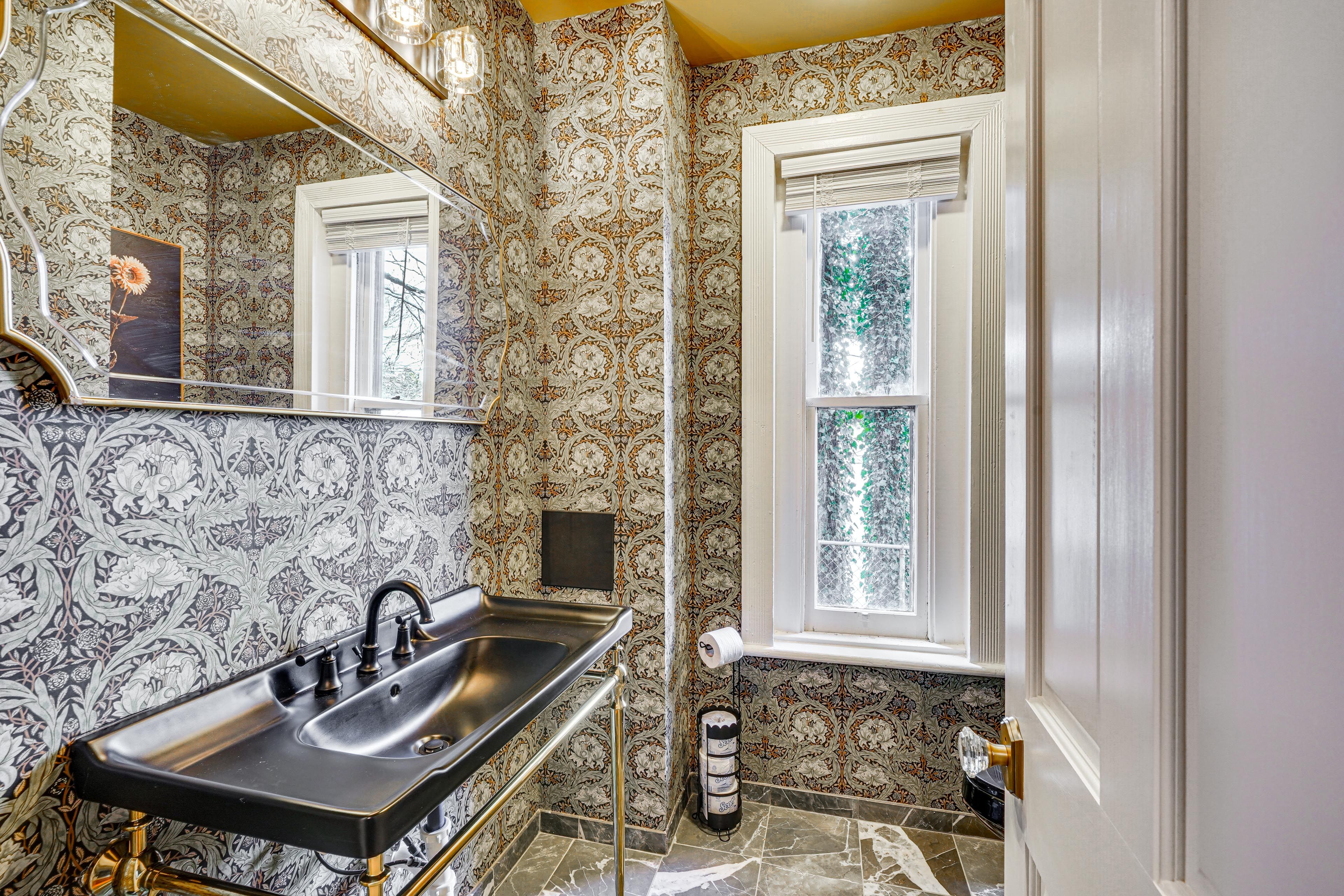 Half Bathroom | 1st Floor