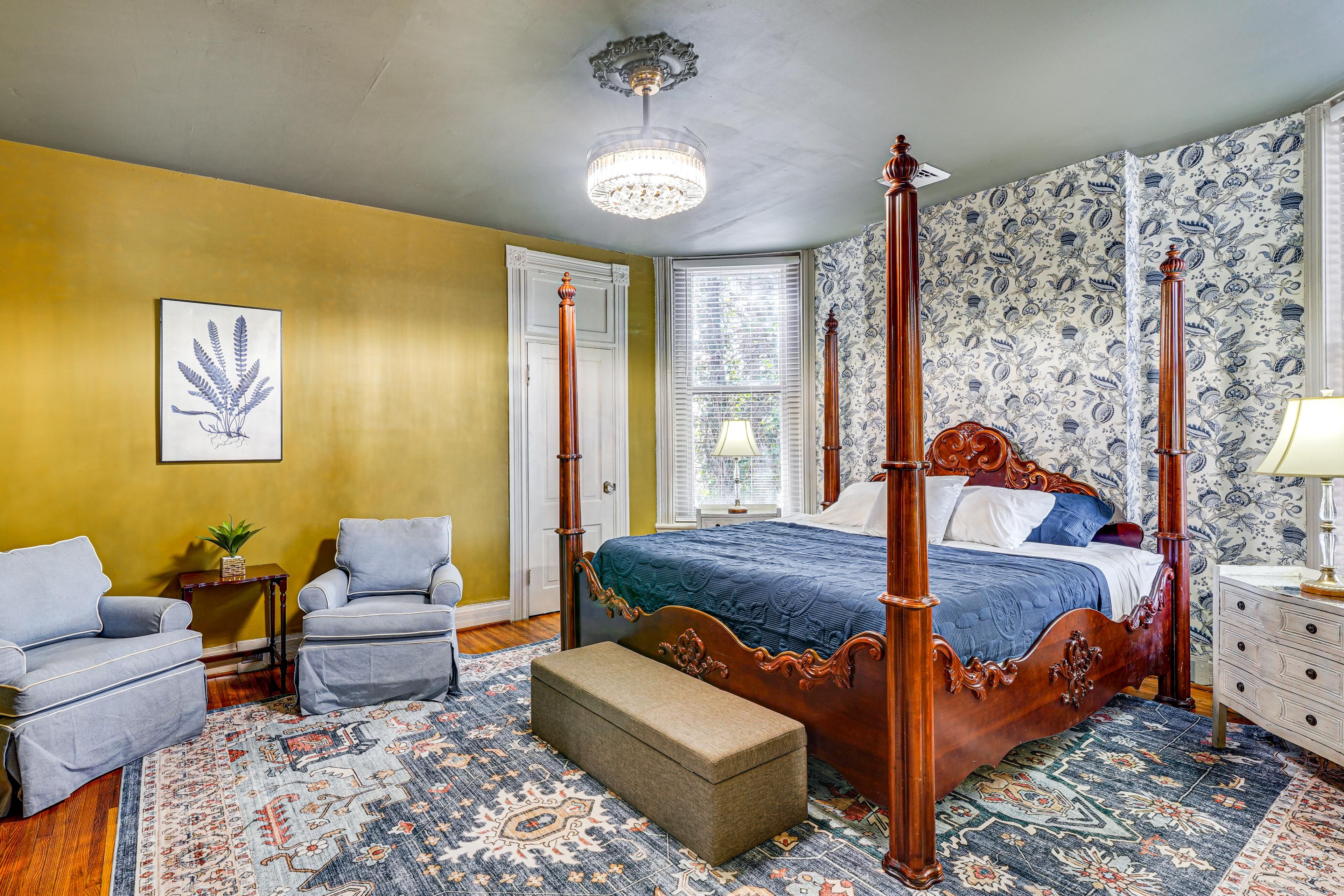 Bedroom 1 | King Bed | 2nd Floor