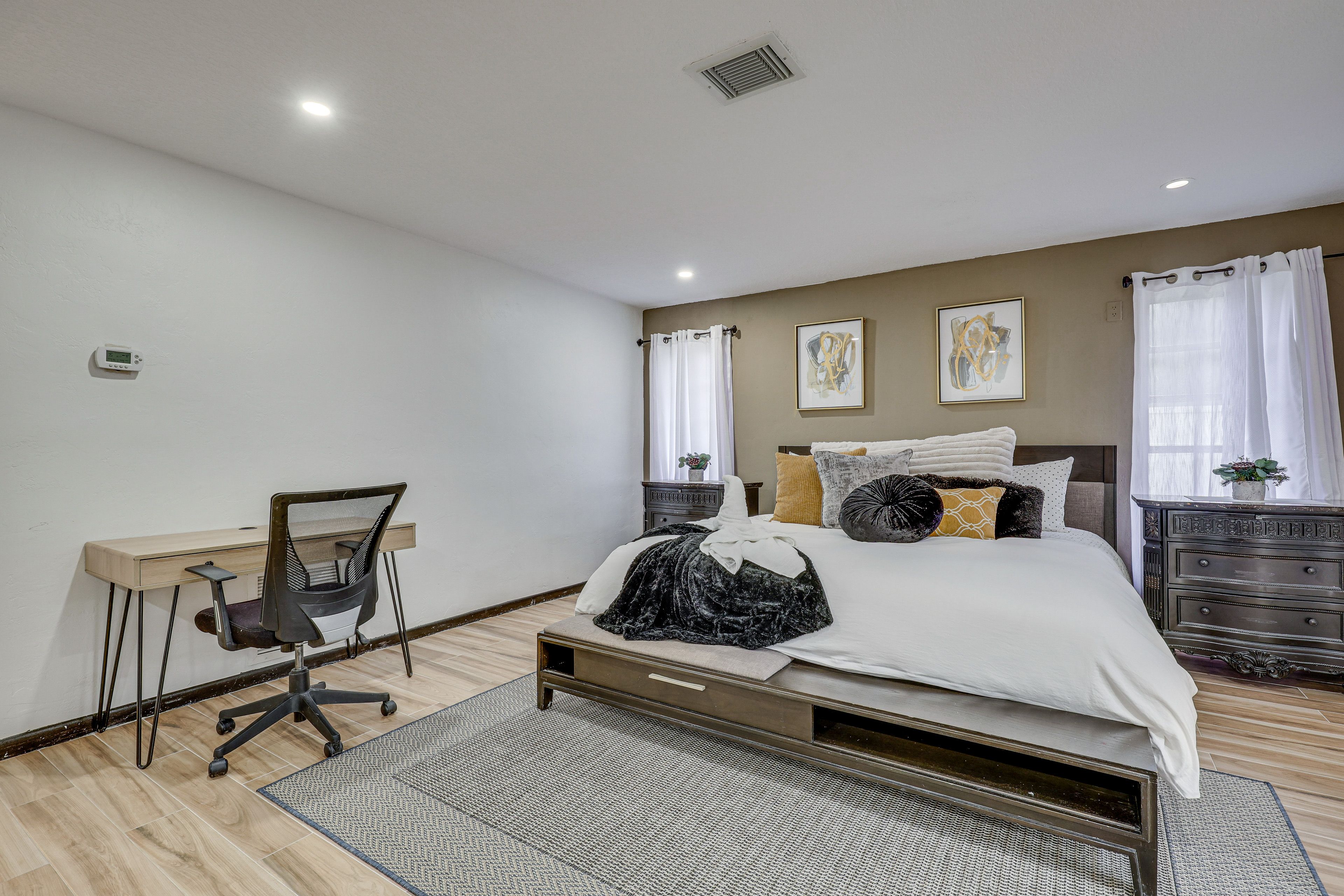 Bedroom 1 | King Bed | Linens Provided | Smart TV | Desk